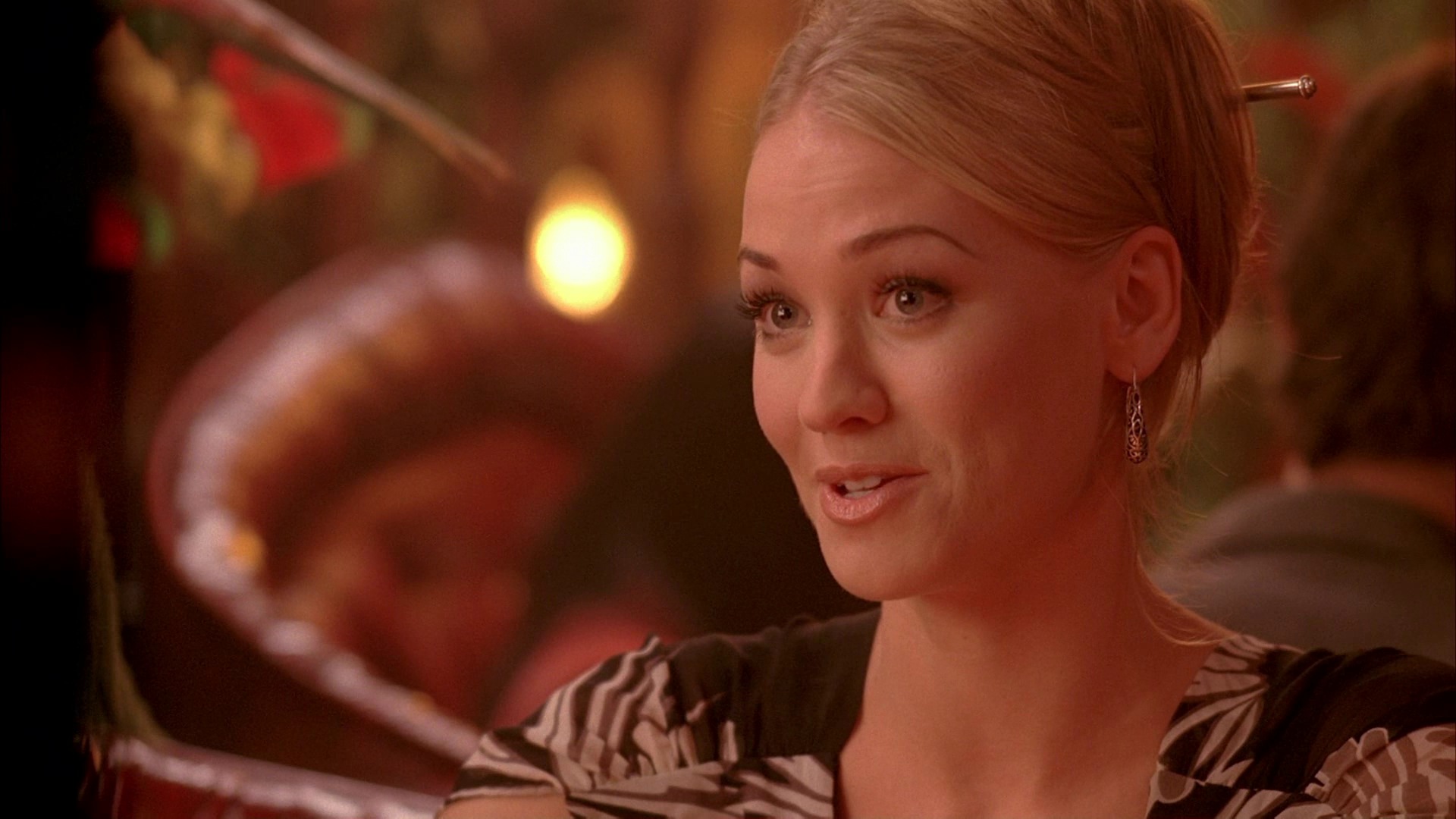1x01_Pilot_0124.jpg