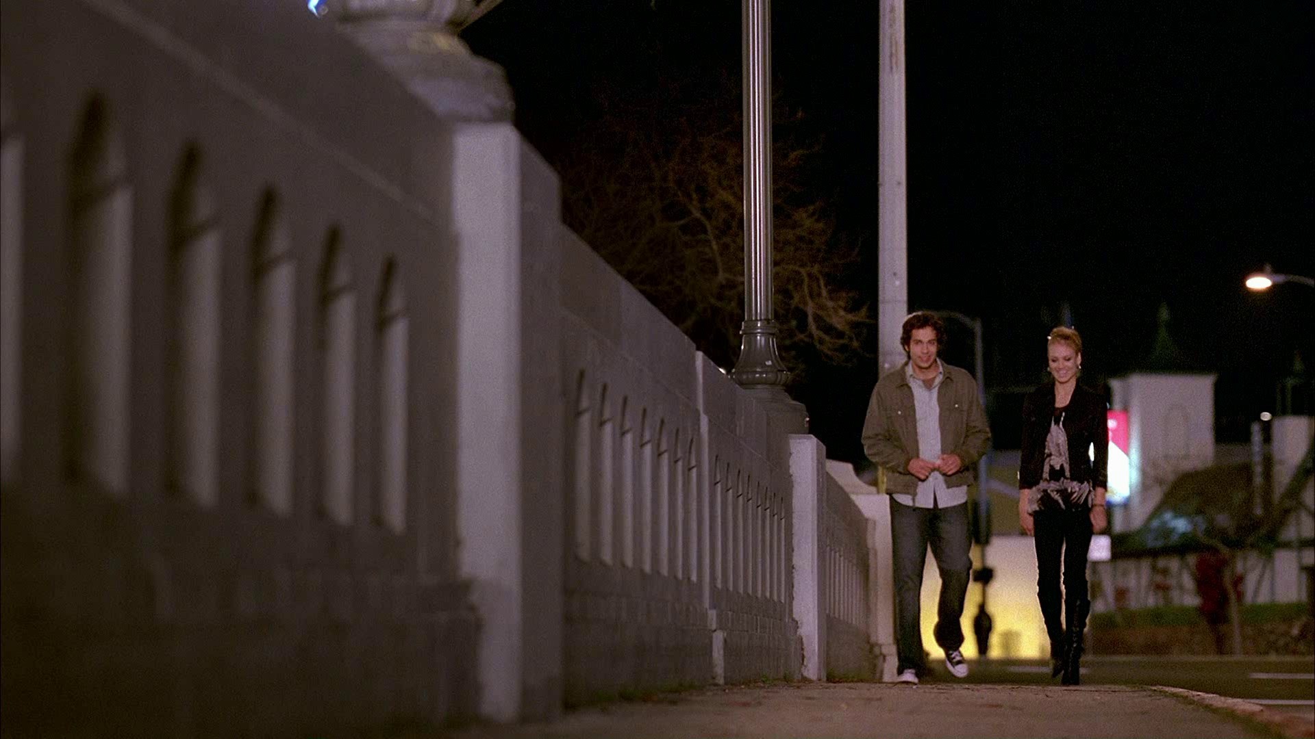 1x01_Pilot_0163.jpg