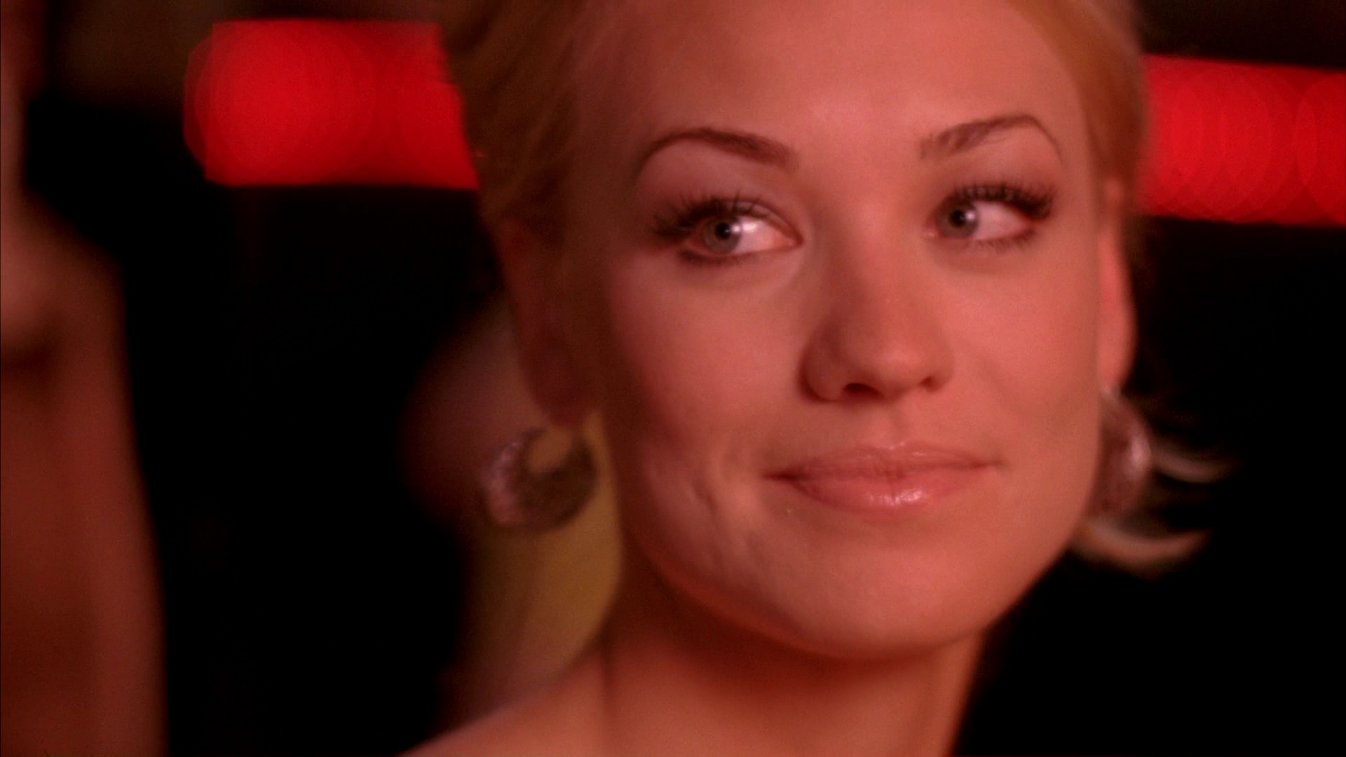 1x01_Pilot_0183.jpg