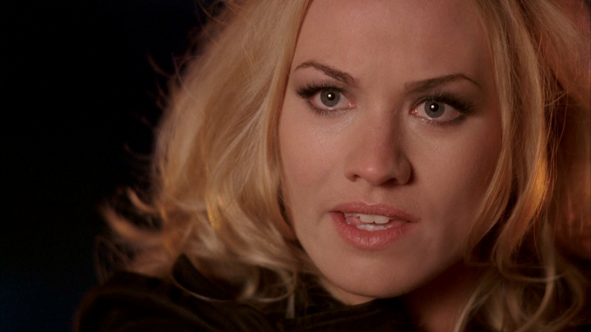 1x01_Pilot_0282.jpg