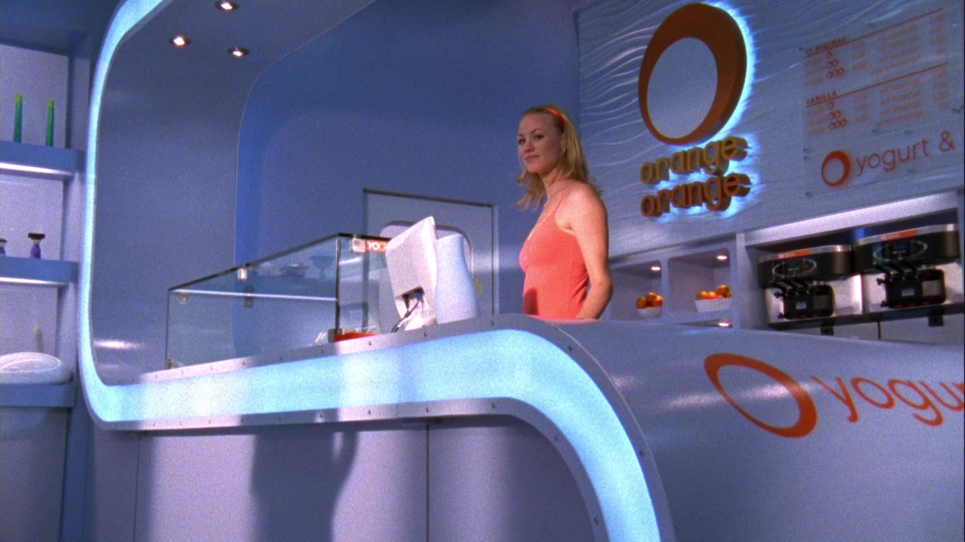 Chuck_2x01_ChuckVersustheFirstDate_0066.jpg