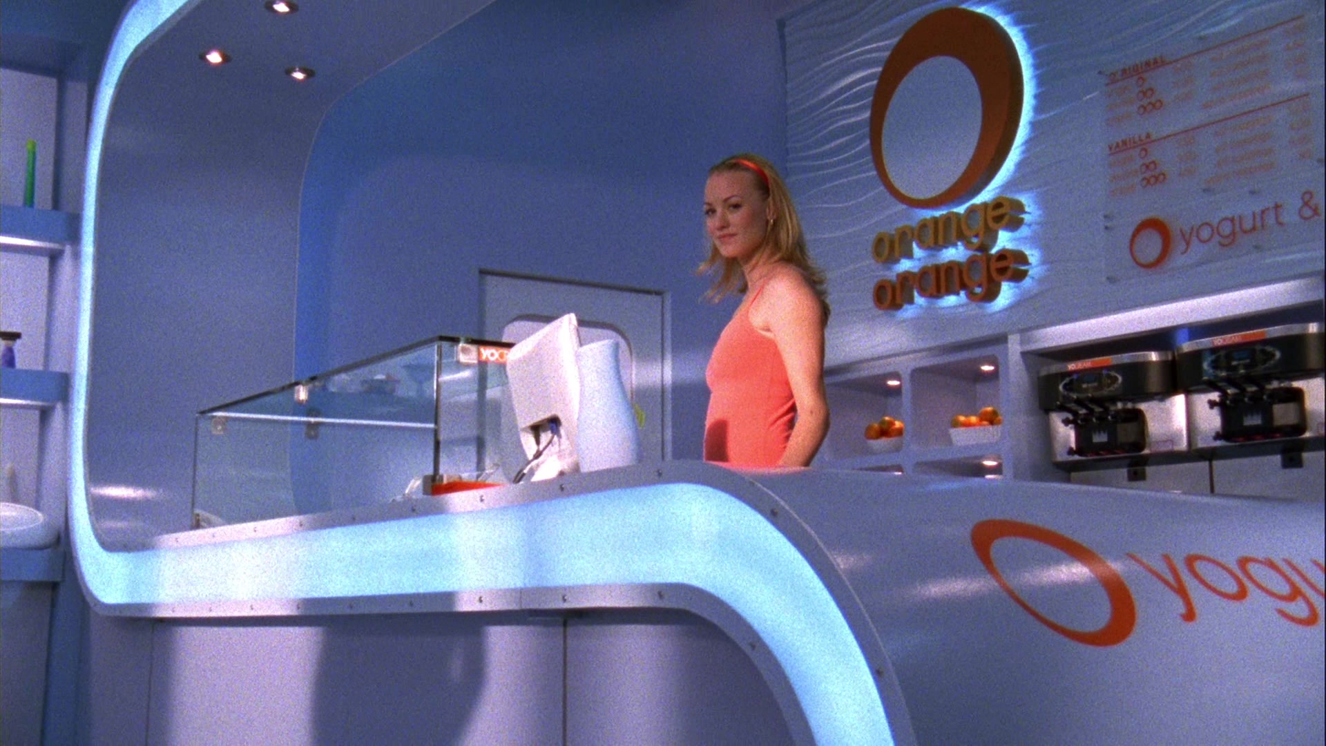 Chuck_2x01_ChuckVersustheFirstDate_0067.jpg