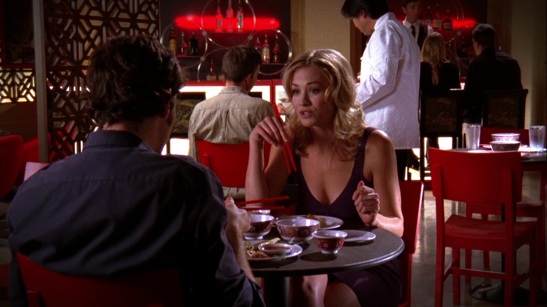 Chuck_2x01_ChuckVersustheFirstDate_0140.jpg