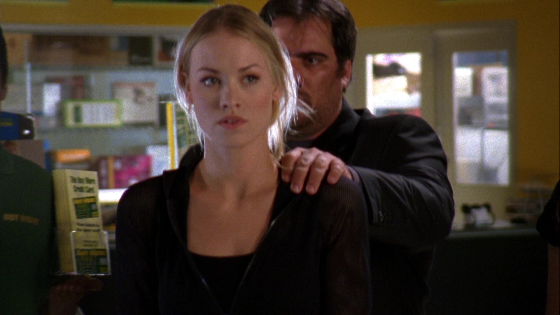 Chuck_2x02_ChuckVersustheSeduction_0341.jpg