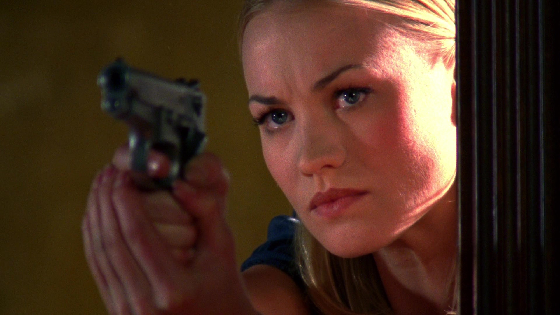 Chuck_2x03_ChuckVersustheBreak-Up_0266.jpg