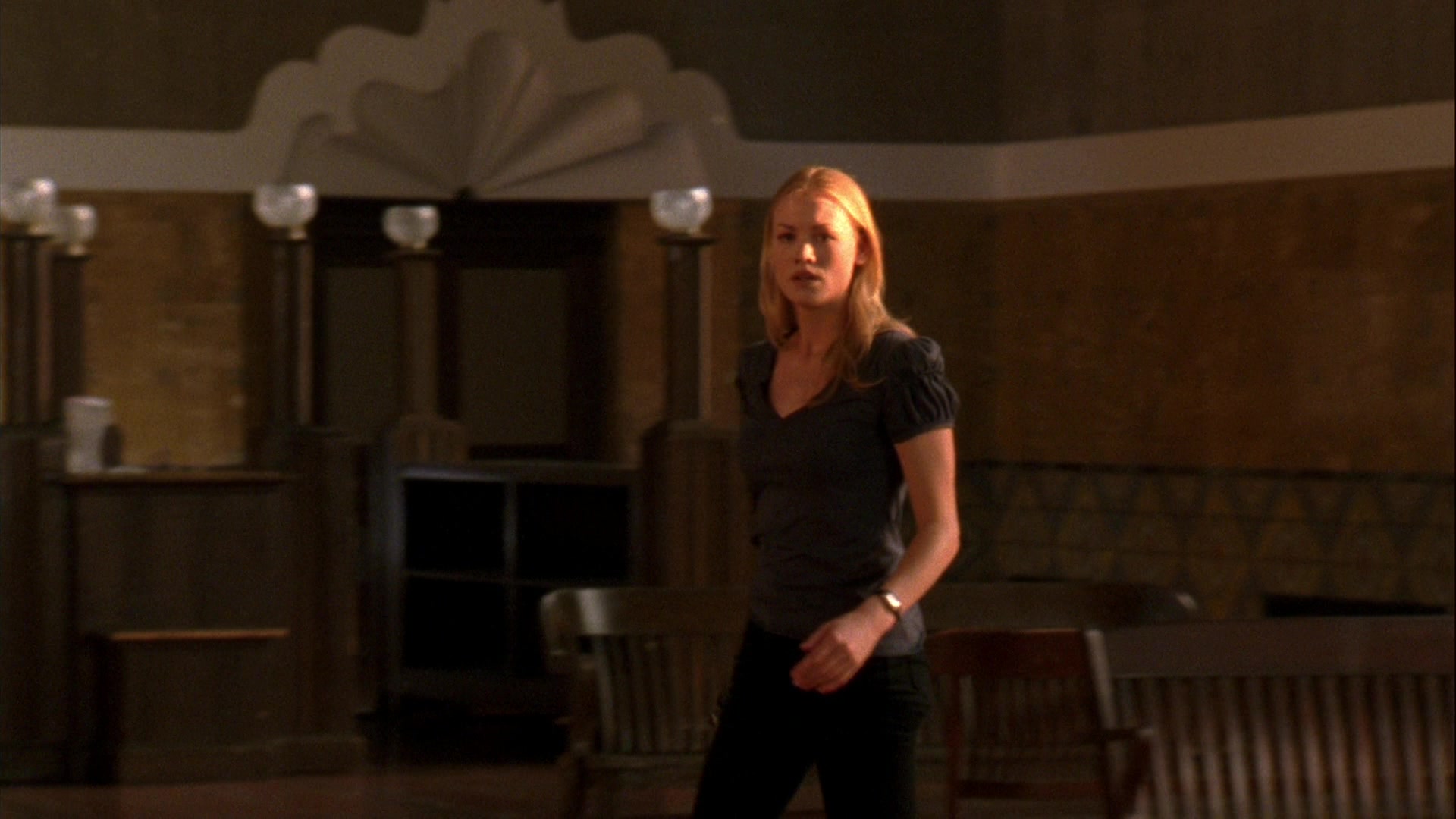 Chuck_2x03_ChuckVersustheBreak-Up_0271.jpg