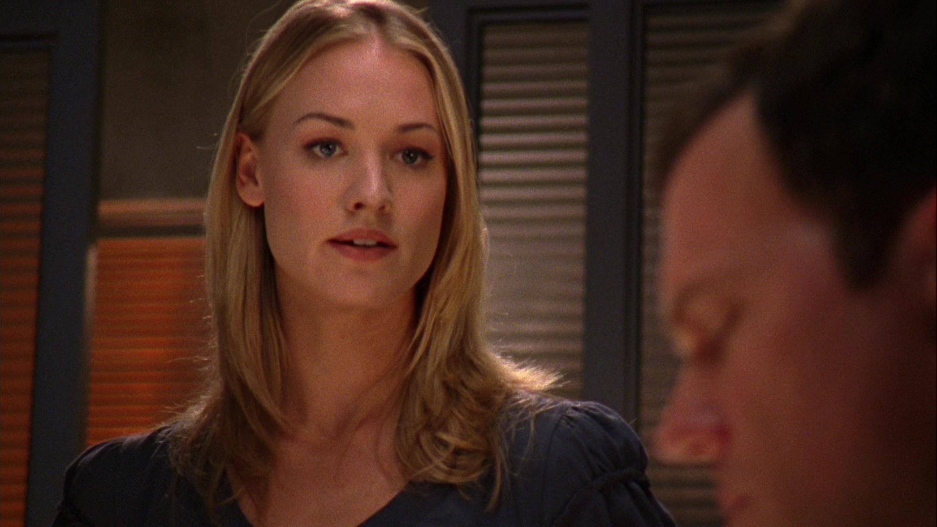 Chuck_2x03_ChuckVersustheBreak-Up_0286.jpg