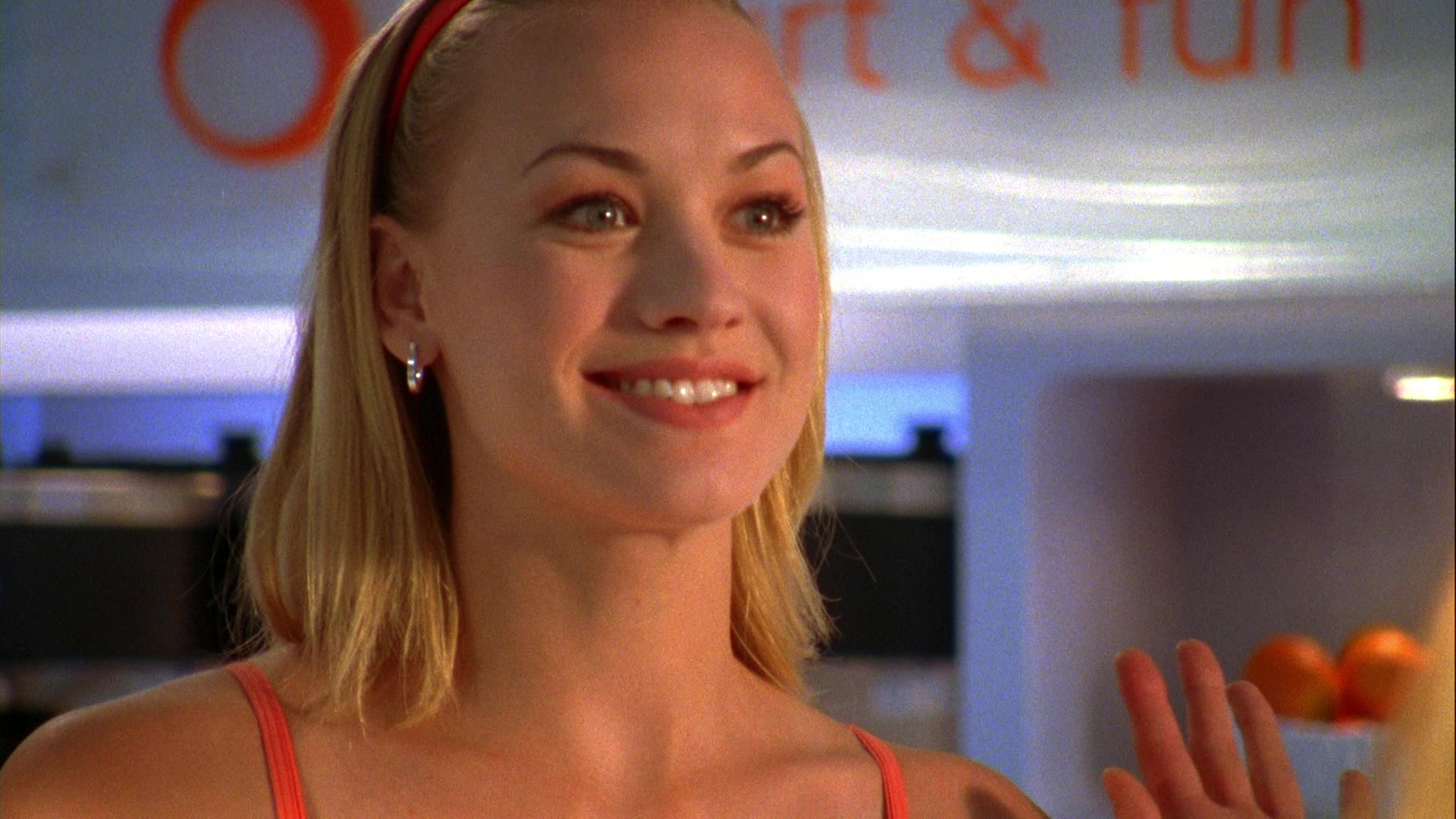 Chuck_2x04_ChuckVersustheCougars_0150.jpg