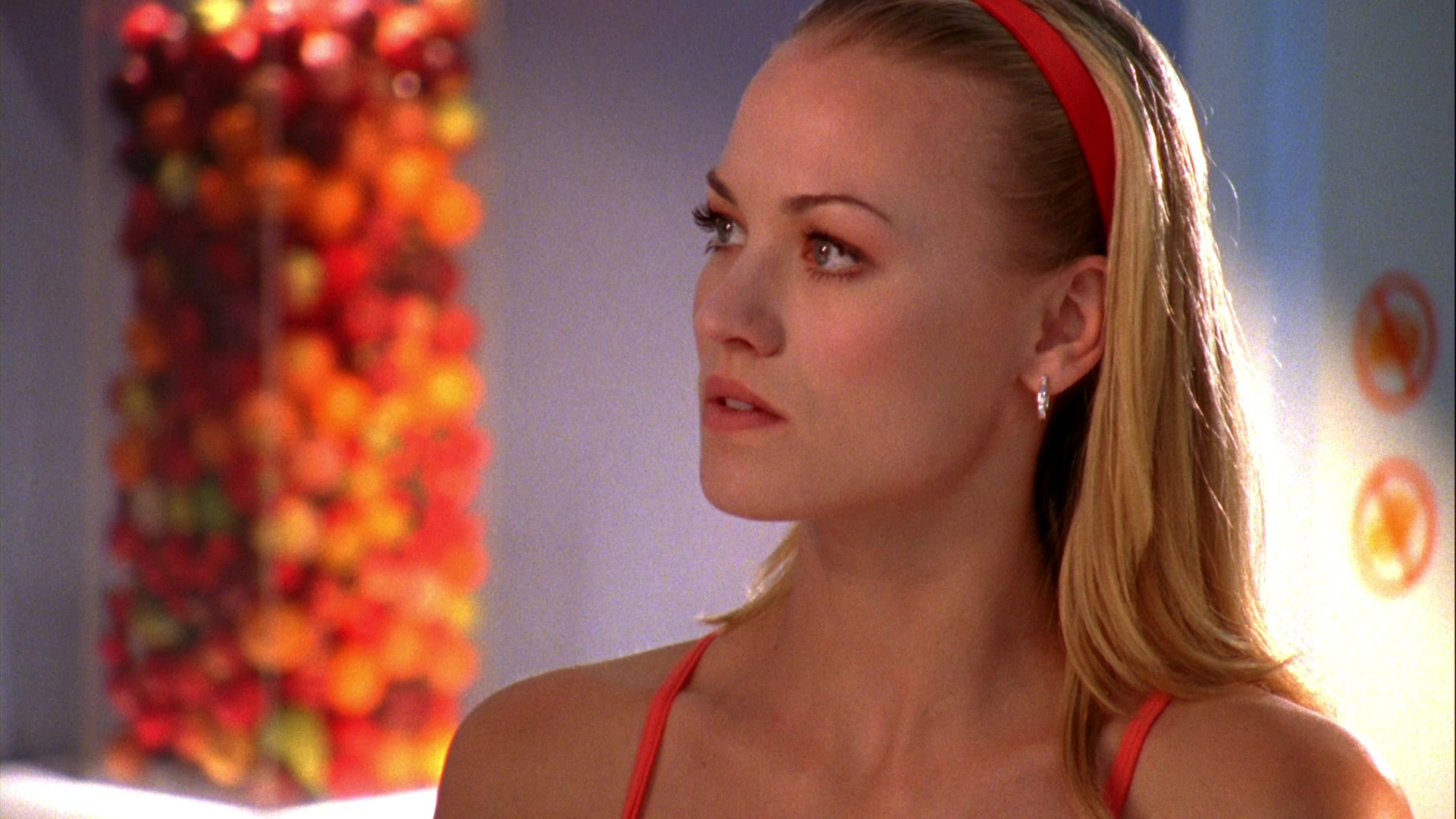 Chuck_2x04_ChuckVersustheCougars_0171.jpg