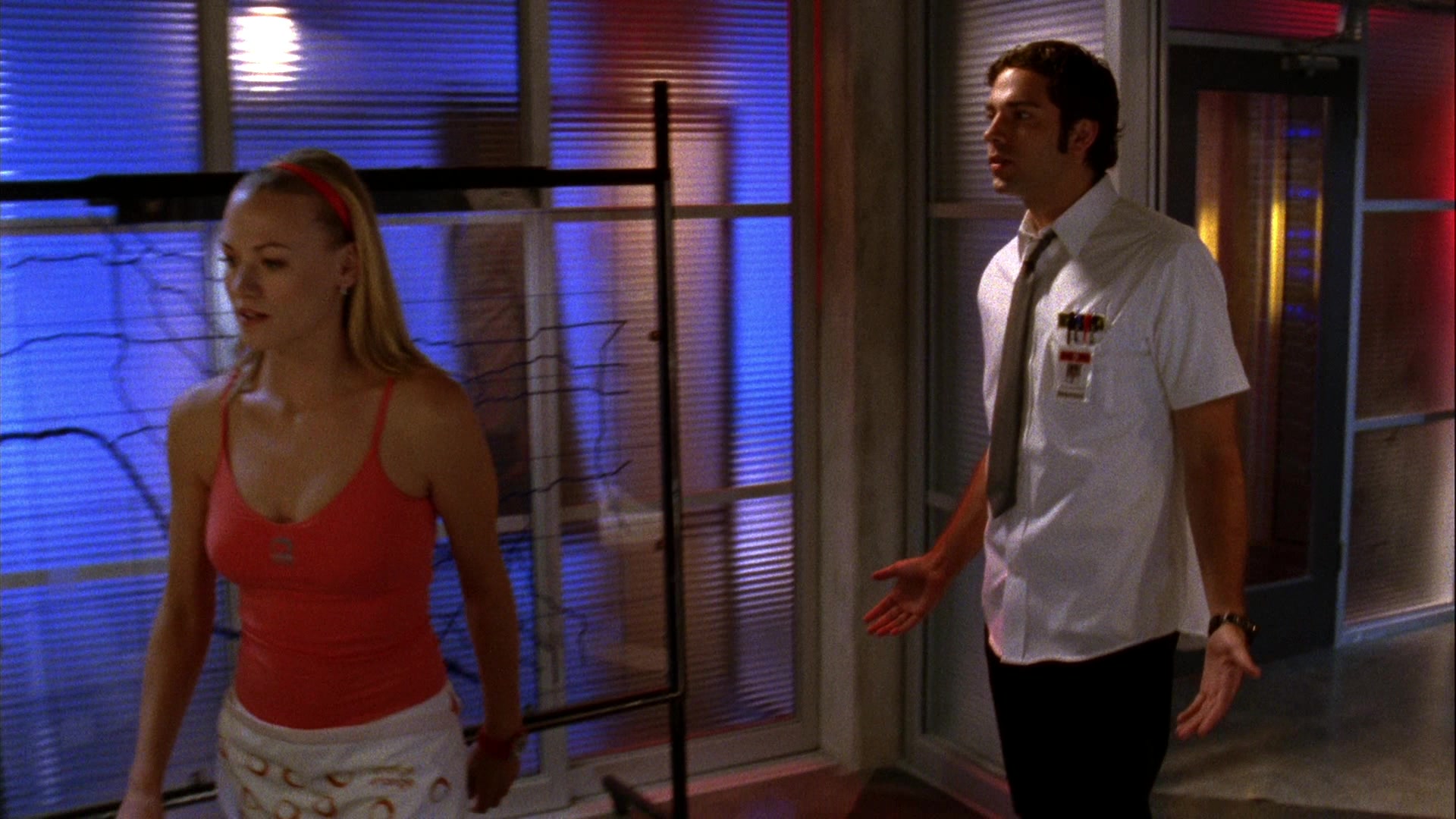 Chuck_2x04_ChuckVersustheCougars_0211.jpg