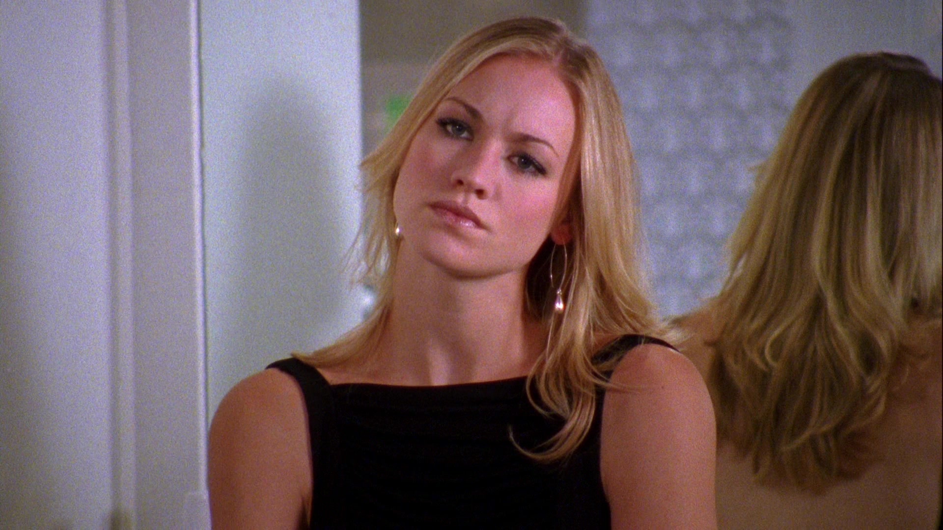 Chuck_2x04_ChuckVersustheCougars_0242.jpg