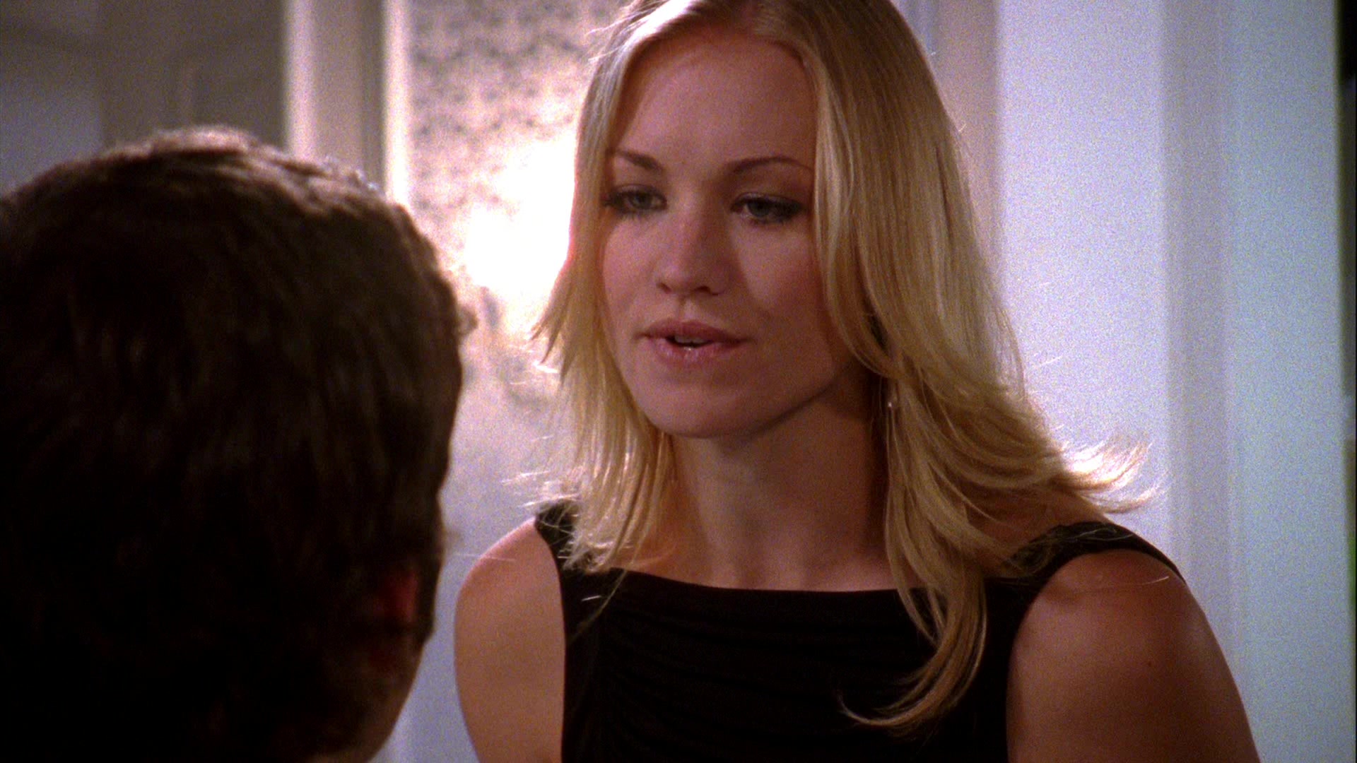 Chuck_2x04_ChuckVersustheCougars_0250.jpg Chuck_2x04_ChuckVersustheCougars_0250.jpg