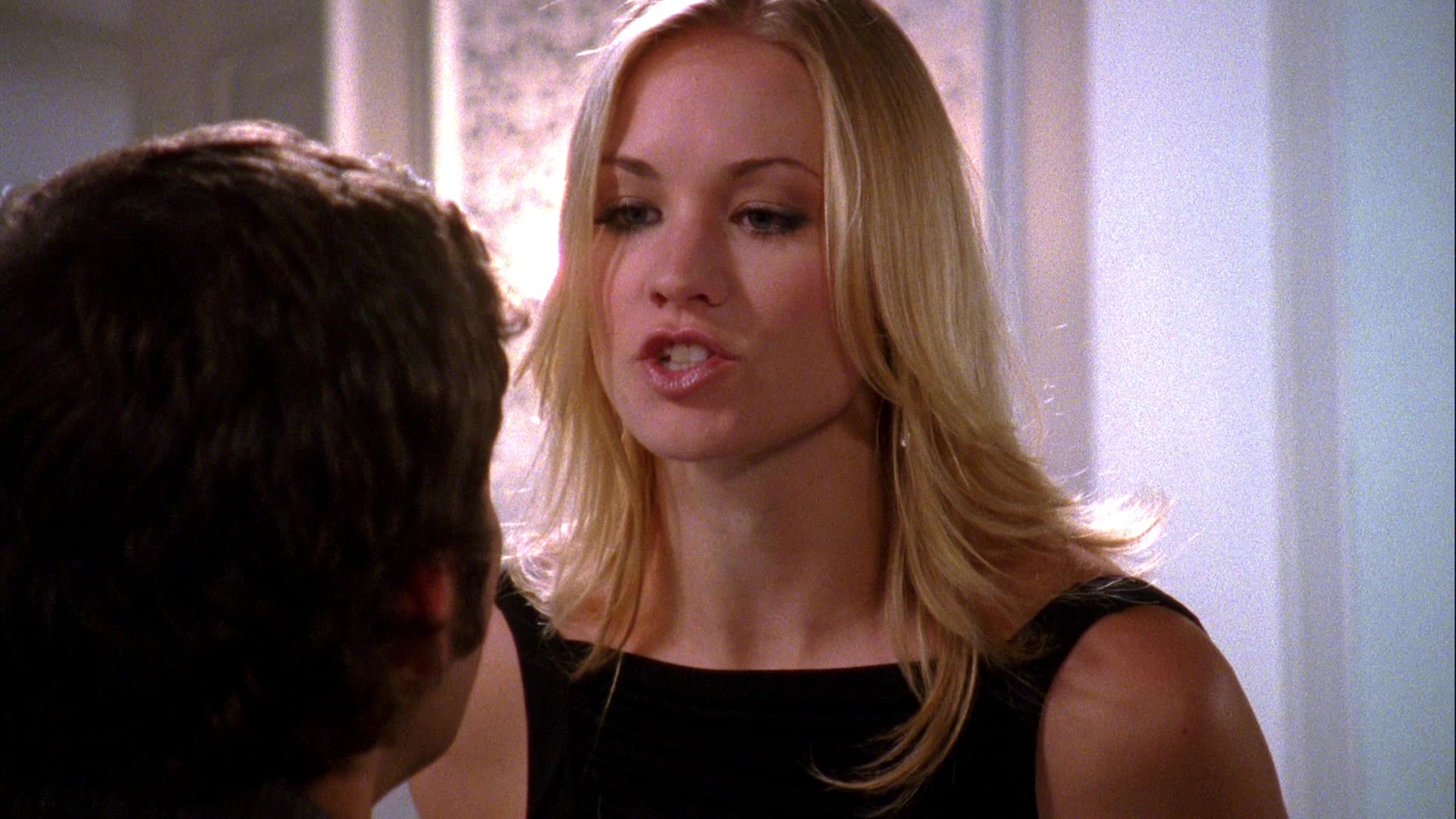 Chuck_2x04_ChuckVersustheCougars_0257.jpg