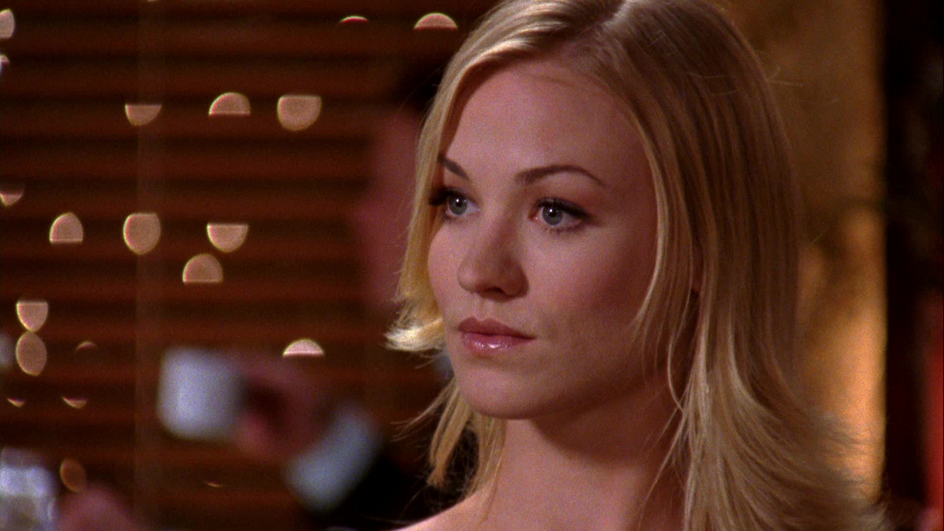Chuck_2x04_ChuckVersustheCougars_0273.jpg