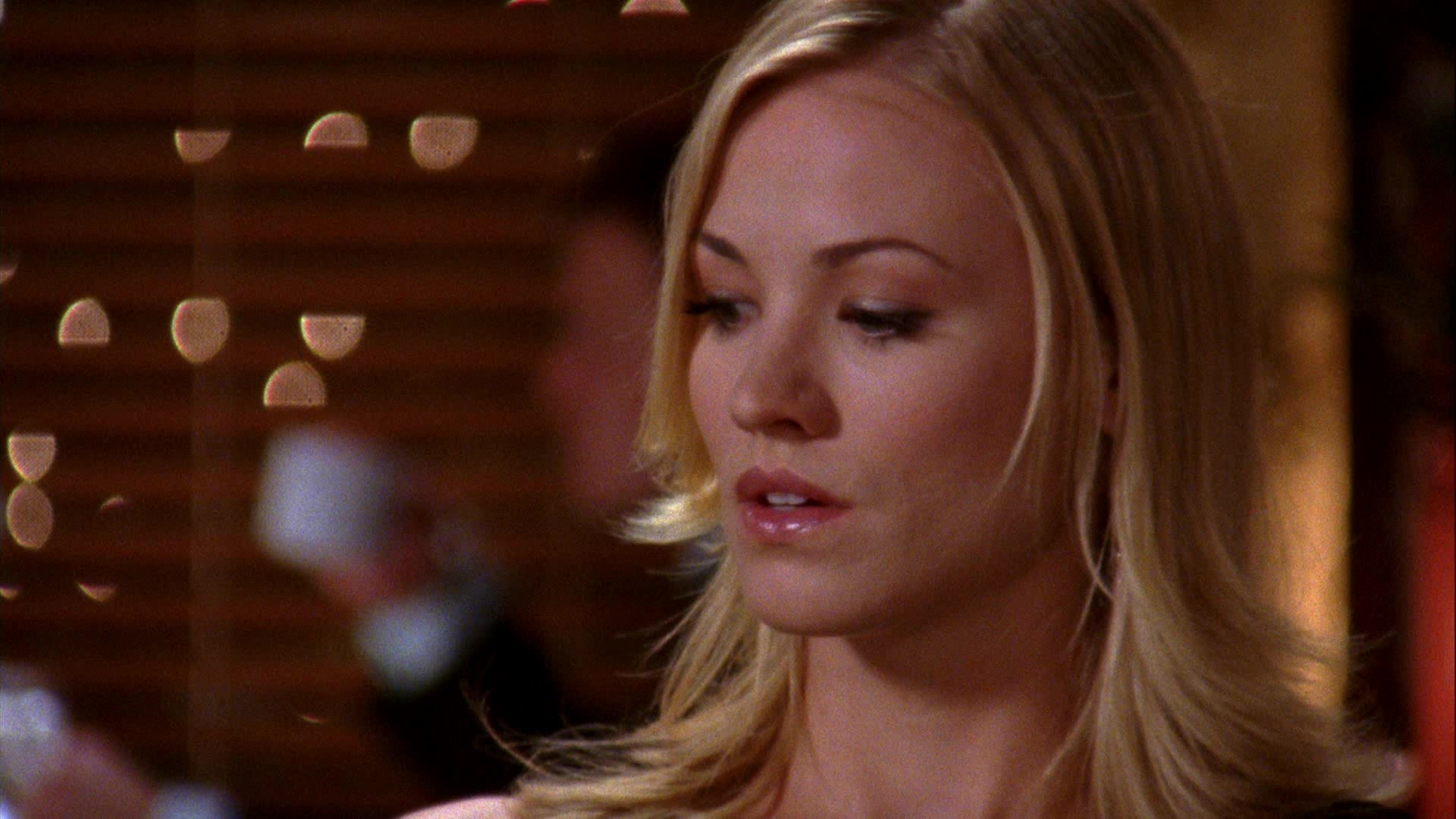 Chuck_2x04_ChuckVersustheCougars_0276.jpg