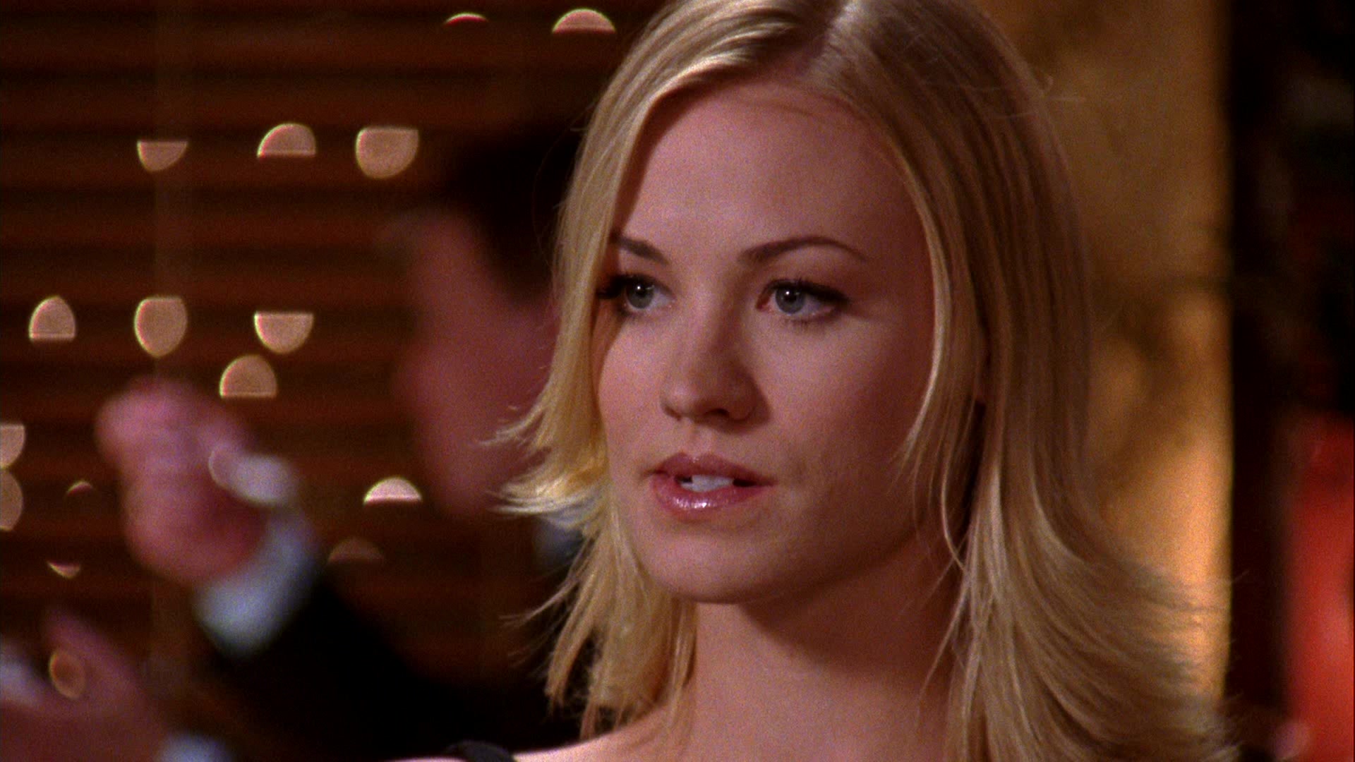 Chuck_2x04_ChuckVersustheCougars_0278.jpg Chuck_2x04_ChuckVersustheCougars_0278.jpg