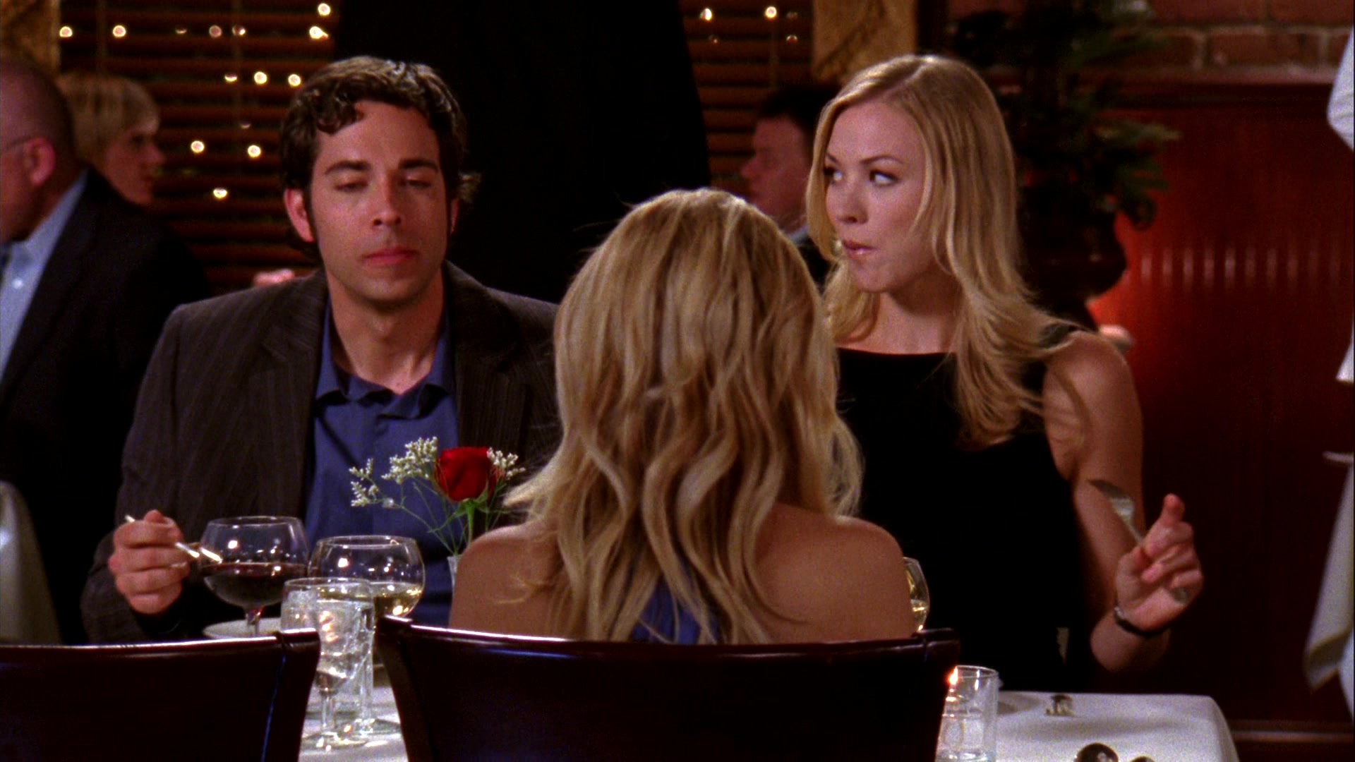 Chuck_2x04_ChuckVersustheCougars_0293.jpg