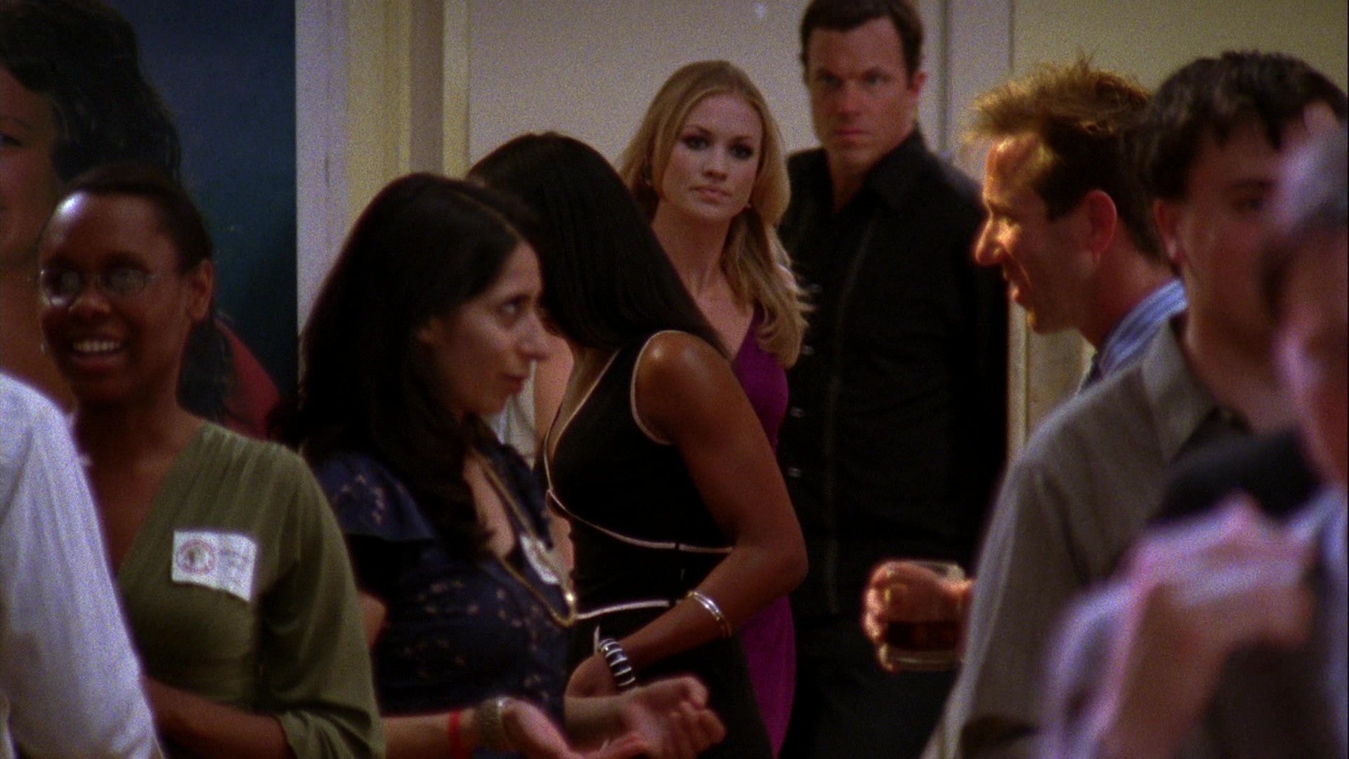 Chuck_2x04_ChuckVersustheCougars_0527.jpg