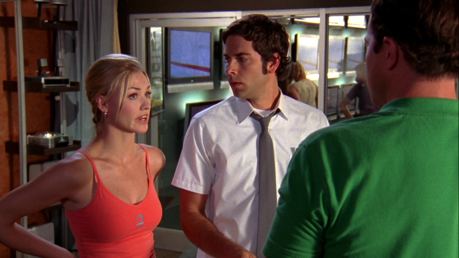 Chuck_2x05_ChuckVersusTomSawyer_0112.jpg