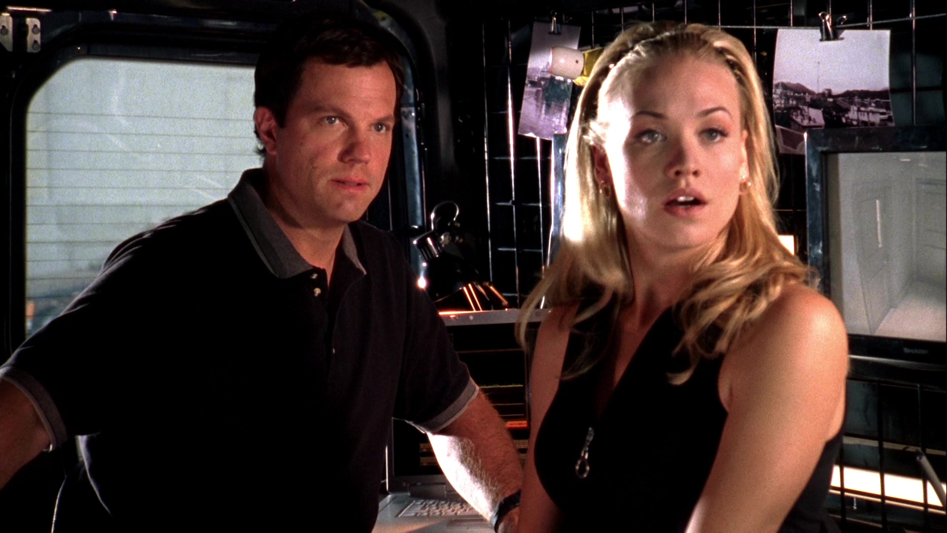 Chuck_2x06_ChuckVersustheEx_0103.jpg Chuck_2x06_ChuckVersustheEx_0103.jpg