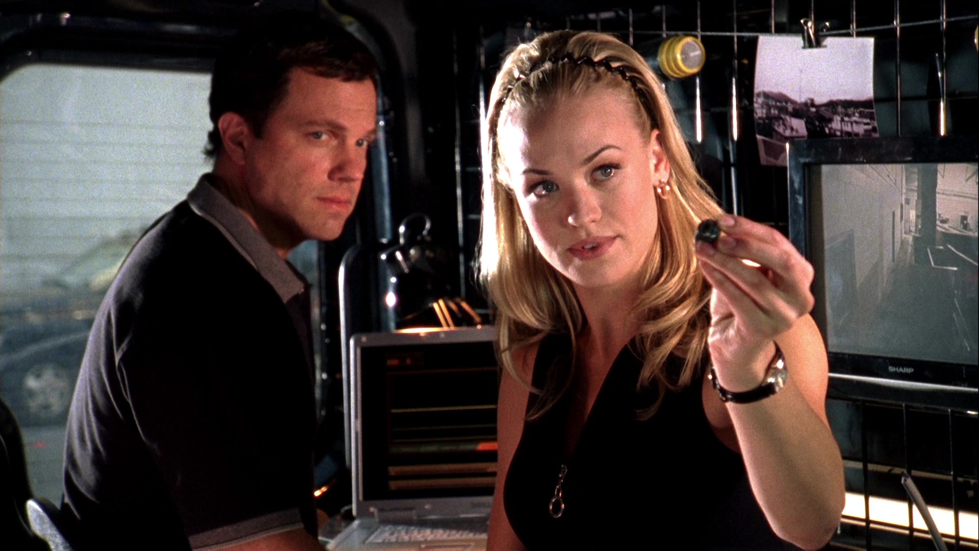 Chuck_2x06_ChuckVersustheEx_0107.jpg