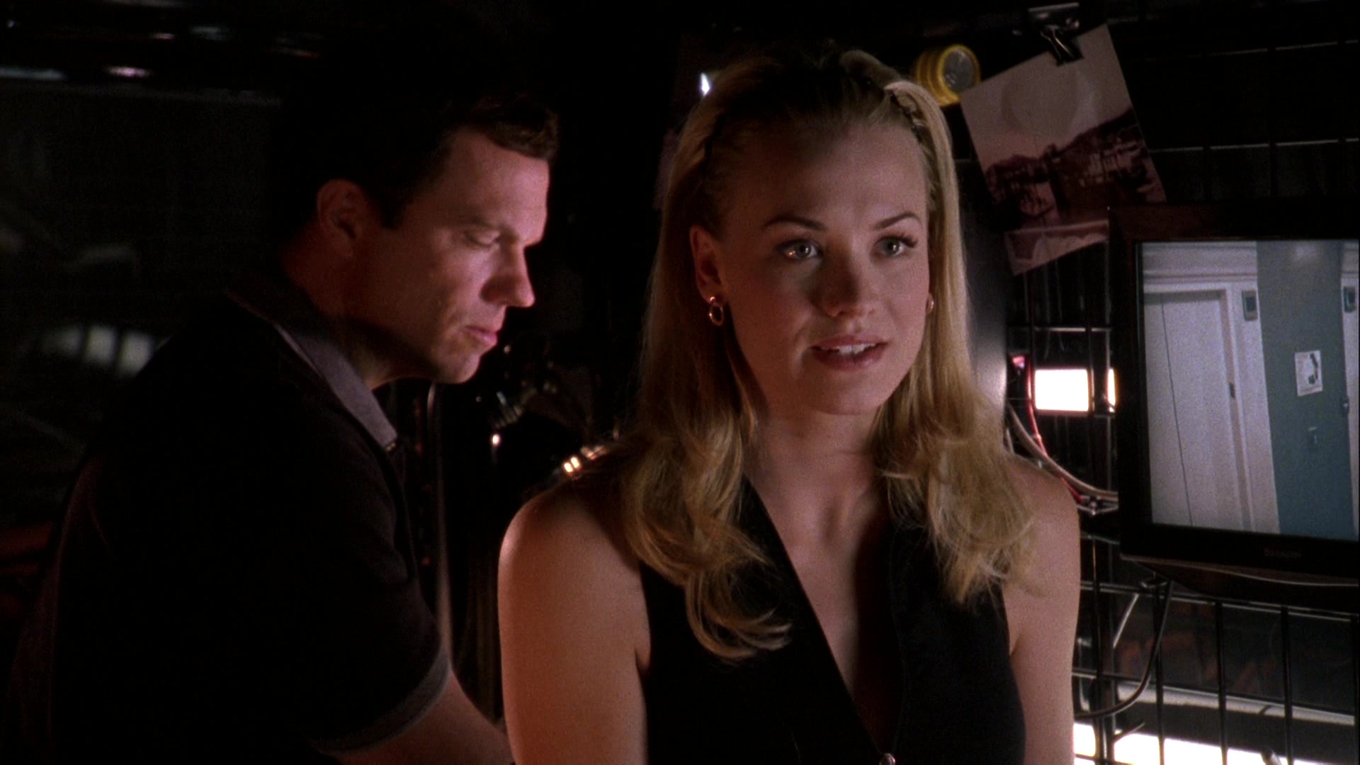 Chuck_2x06_ChuckVersustheEx_0125.jpg