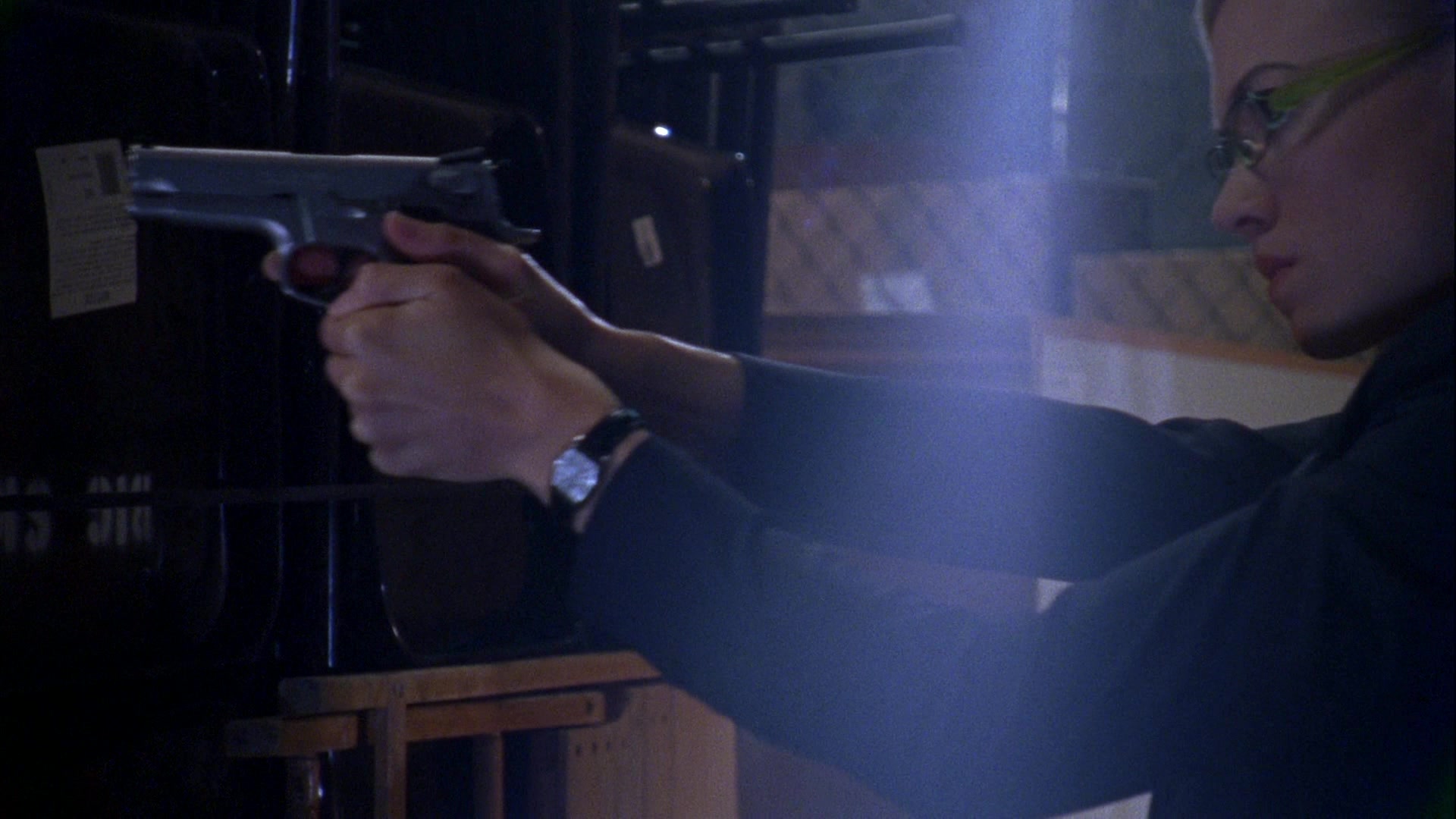 Chuck_2x06_ChuckVersustheEx_0196.jpg