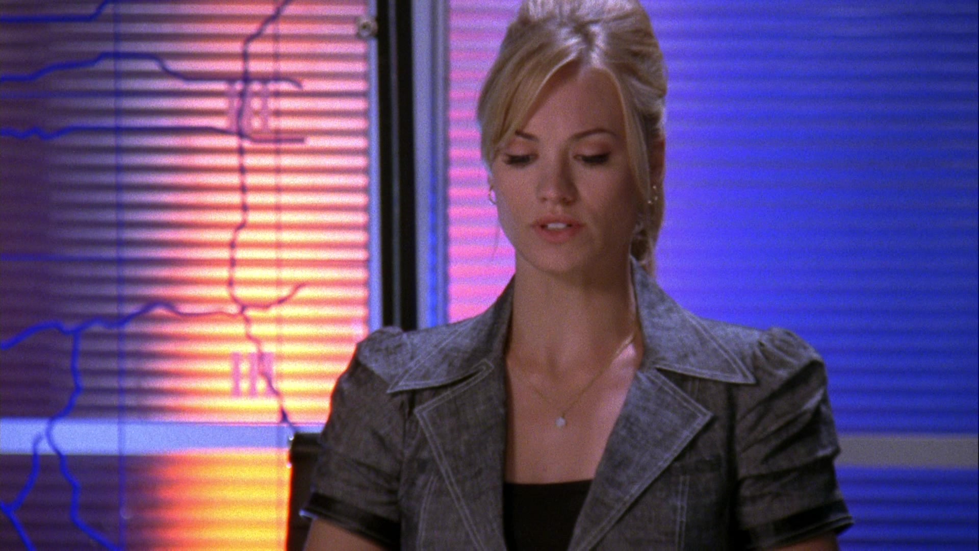 Chuck_2x06_ChuckVersustheEx_0229.jpg