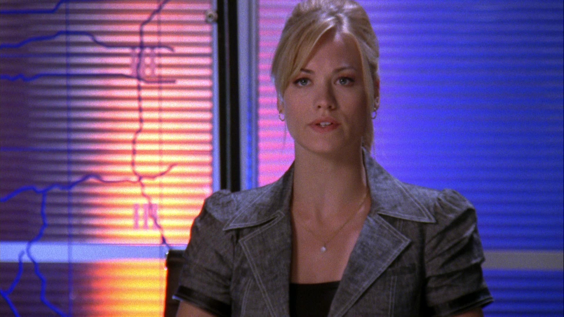 Chuck_2x06_ChuckVersustheEx_0233.jpg