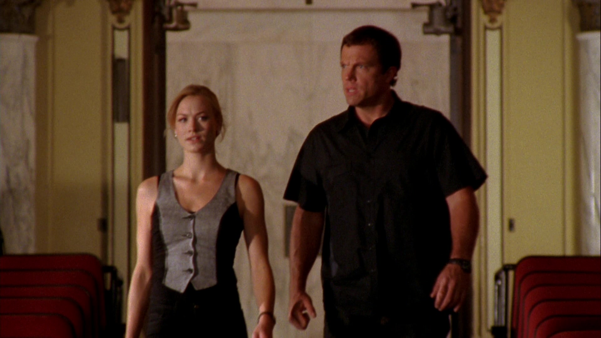Chuck_2x07ChuckVersustheFatLady_0186.jpg