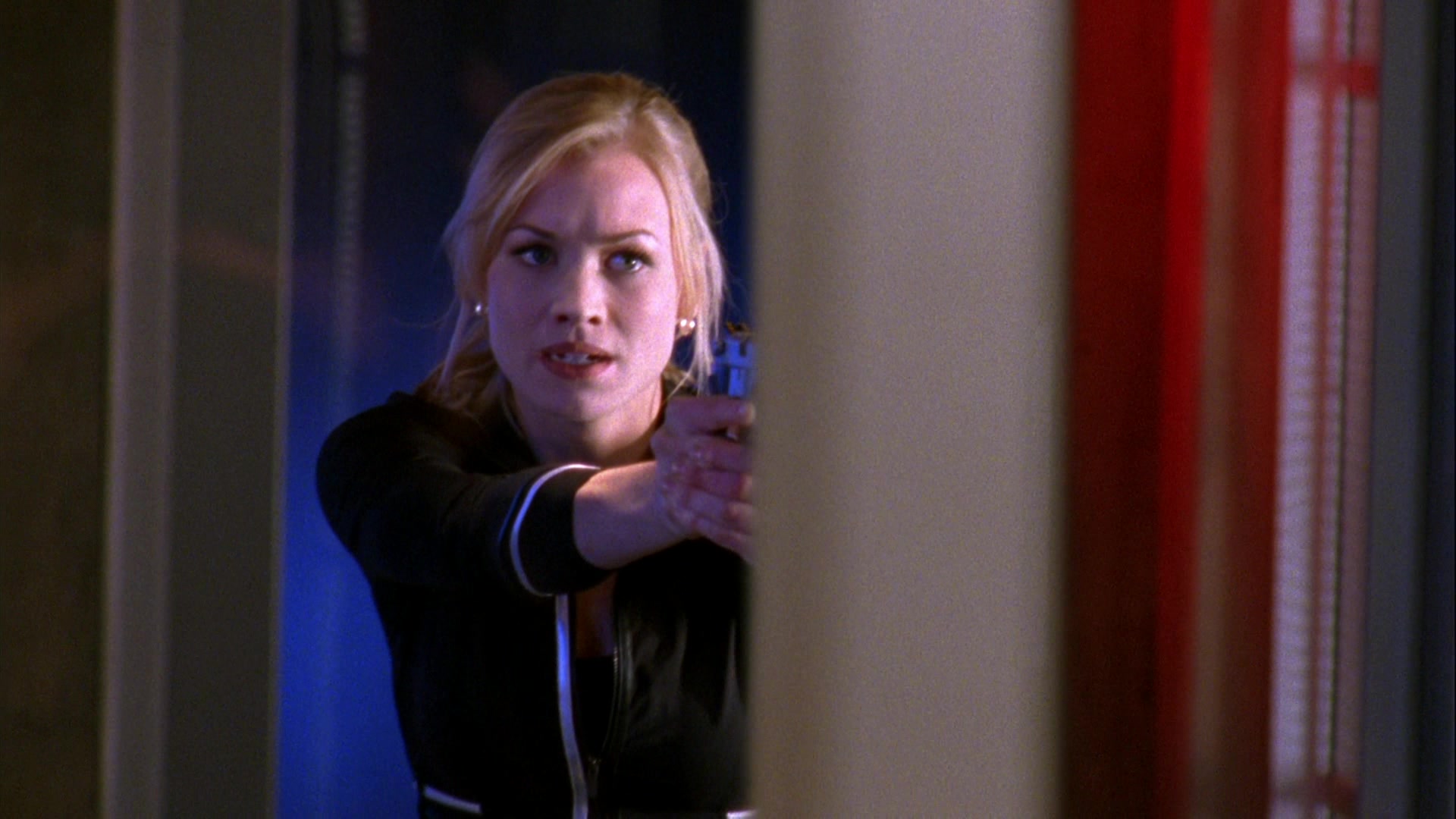 Chuck_2x07ChuckVersustheFatLady_0235.jpg