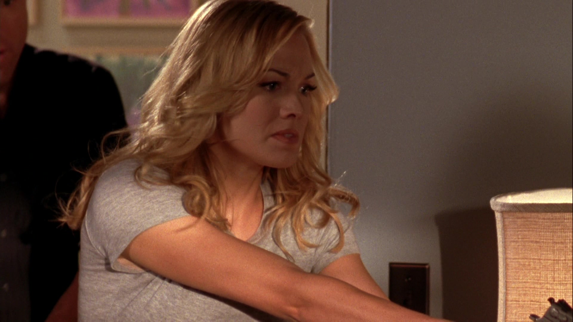 Chuck_2x07ChuckVersustheFatLady_0296.jpg Chuck_2x07ChuckVersustheFatLady_0296.jpg