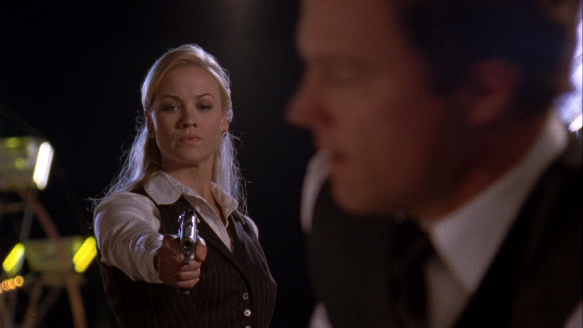 Chuck_2x08_ChuckVersustheGravitron_0114.jpg