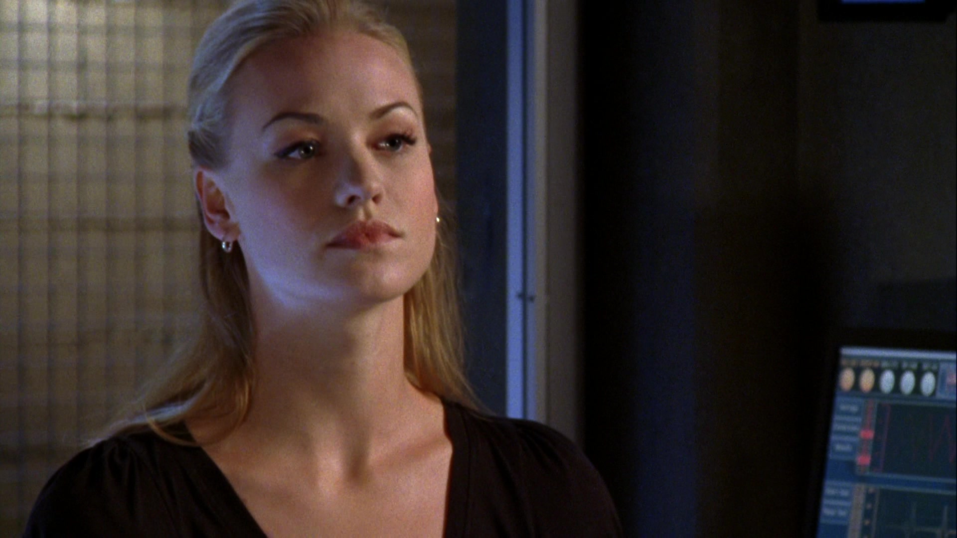 Chuck_2x08_ChuckVersustheGravitron_0116.jpg Chuck_2x08_ChuckVersustheGravitron_0116.jpg