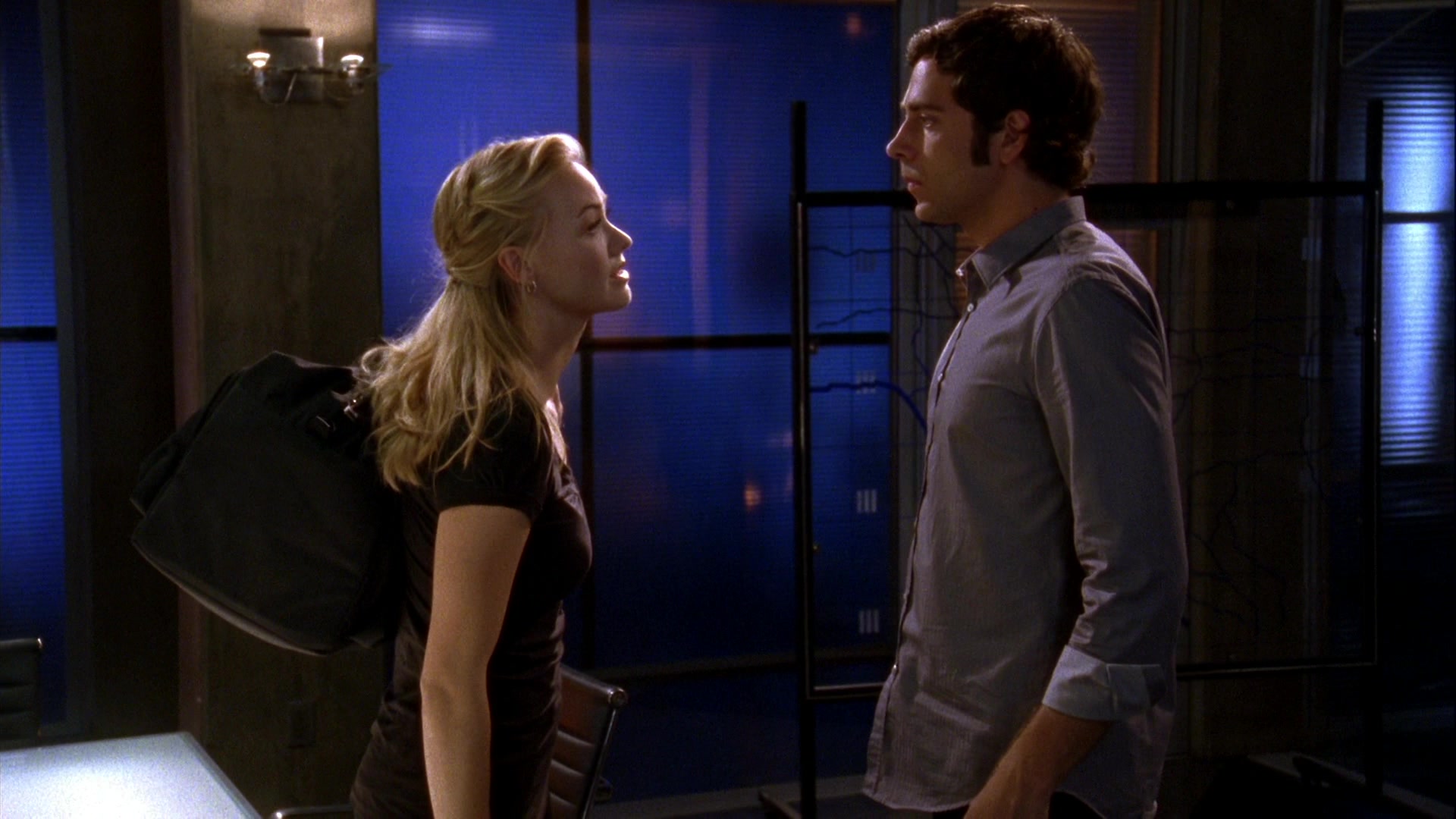 Chuck_2x08_ChuckVersustheGravitron_0139.jpg