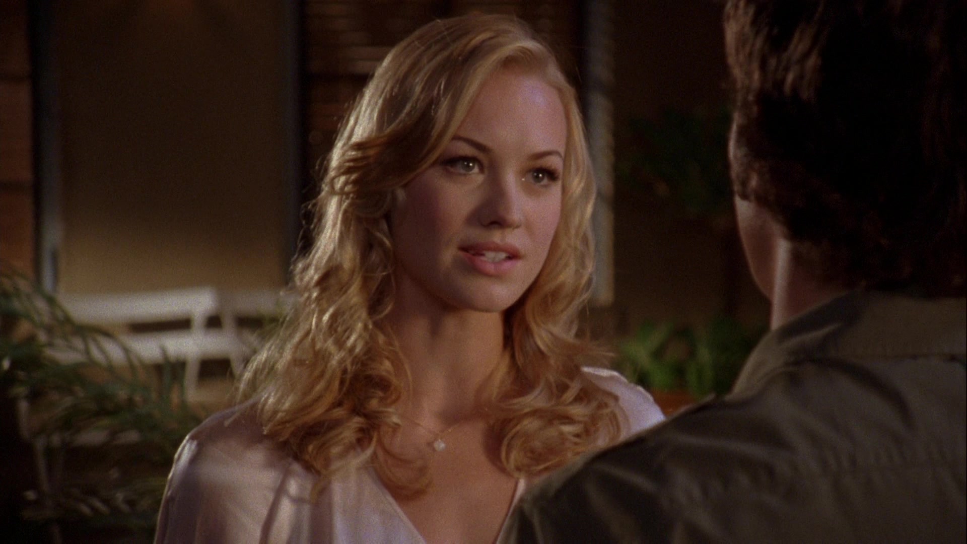 Chuck_2x08_ChuckVersustheGravitron_0220.jpg
