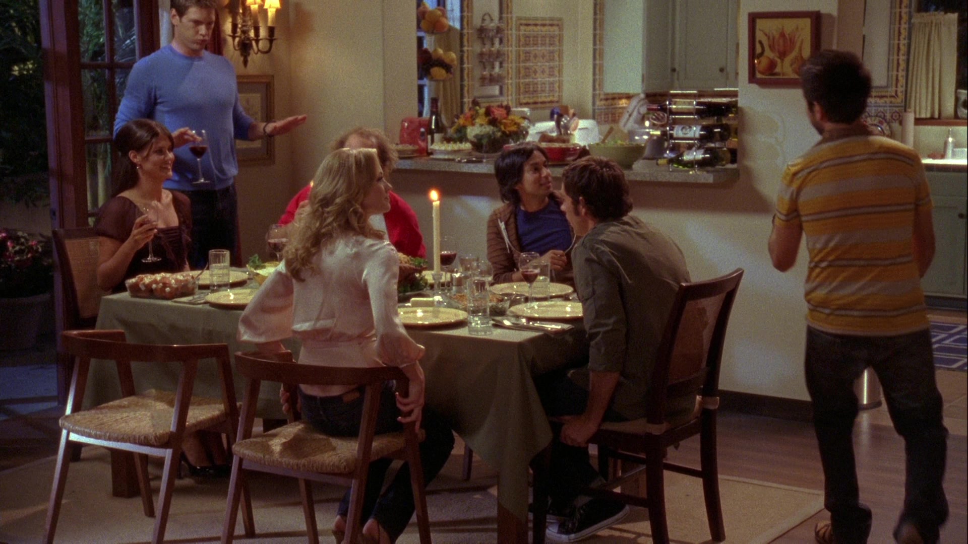 Chuck_2x08_ChuckVersustheGravitron_0231.jpg