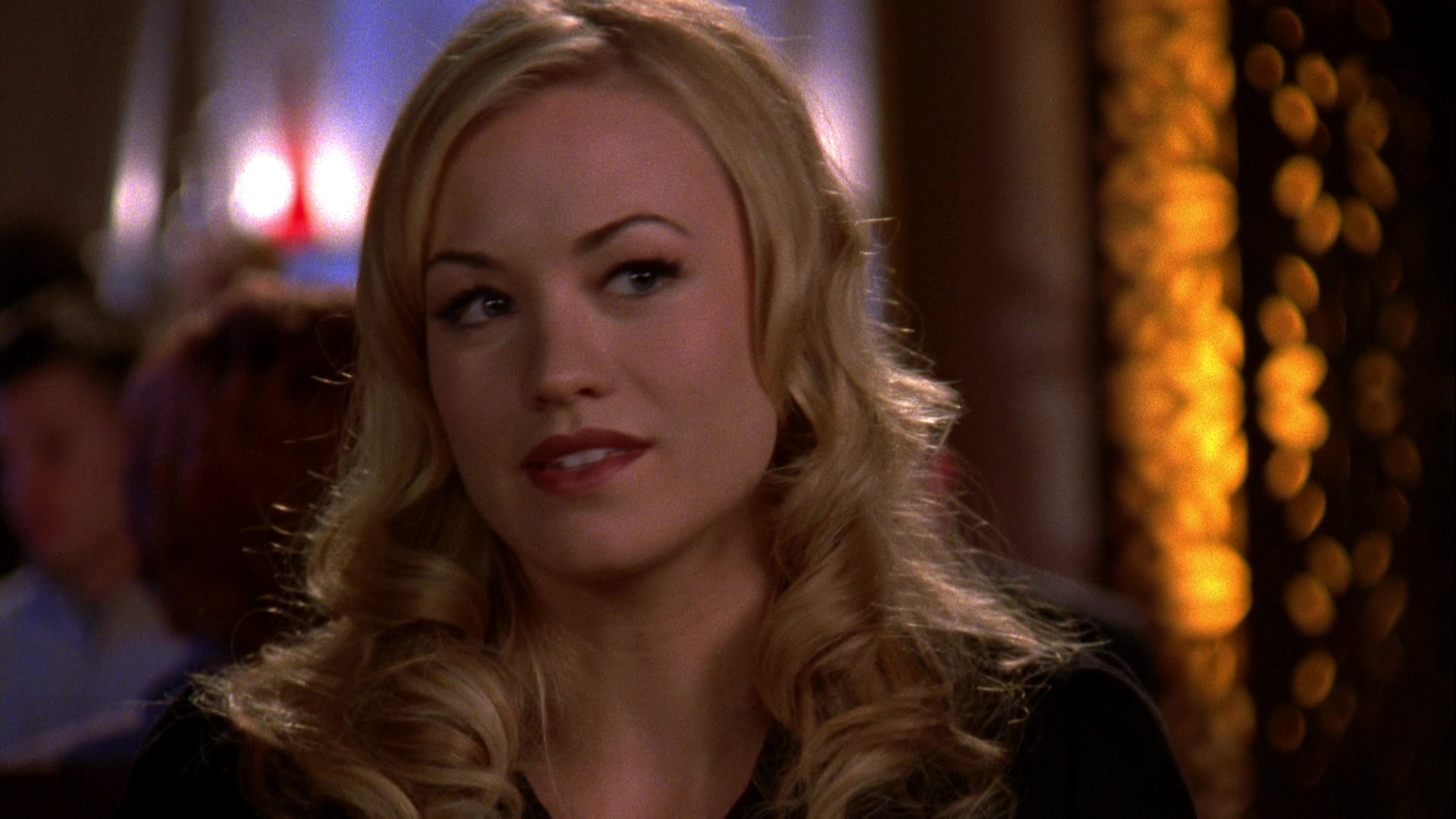 Chuck_2x10_ChuckVersustheDeLorean_0177.jpg