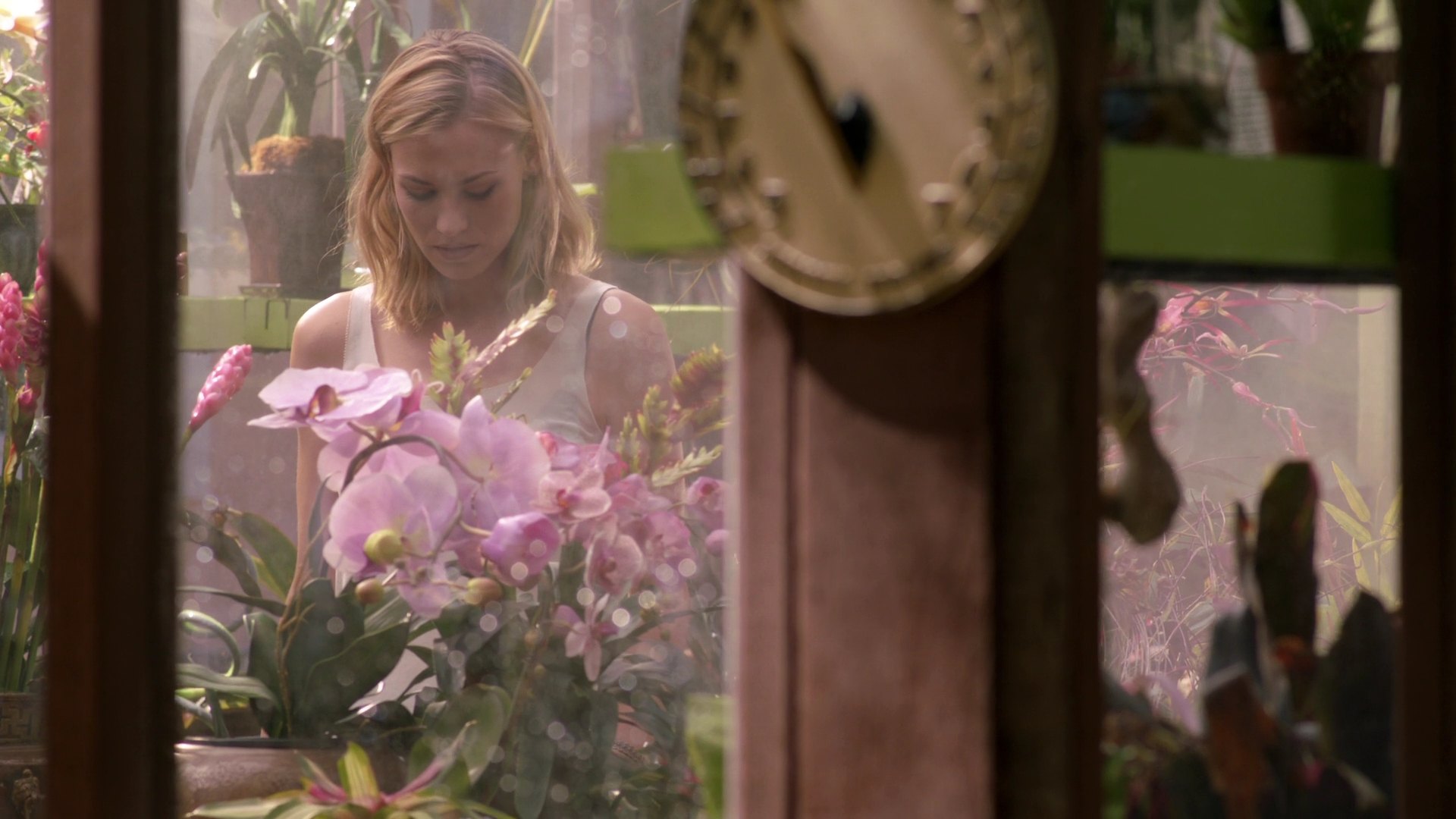 Dexter_7x07_Chemistry_0175.jpg
