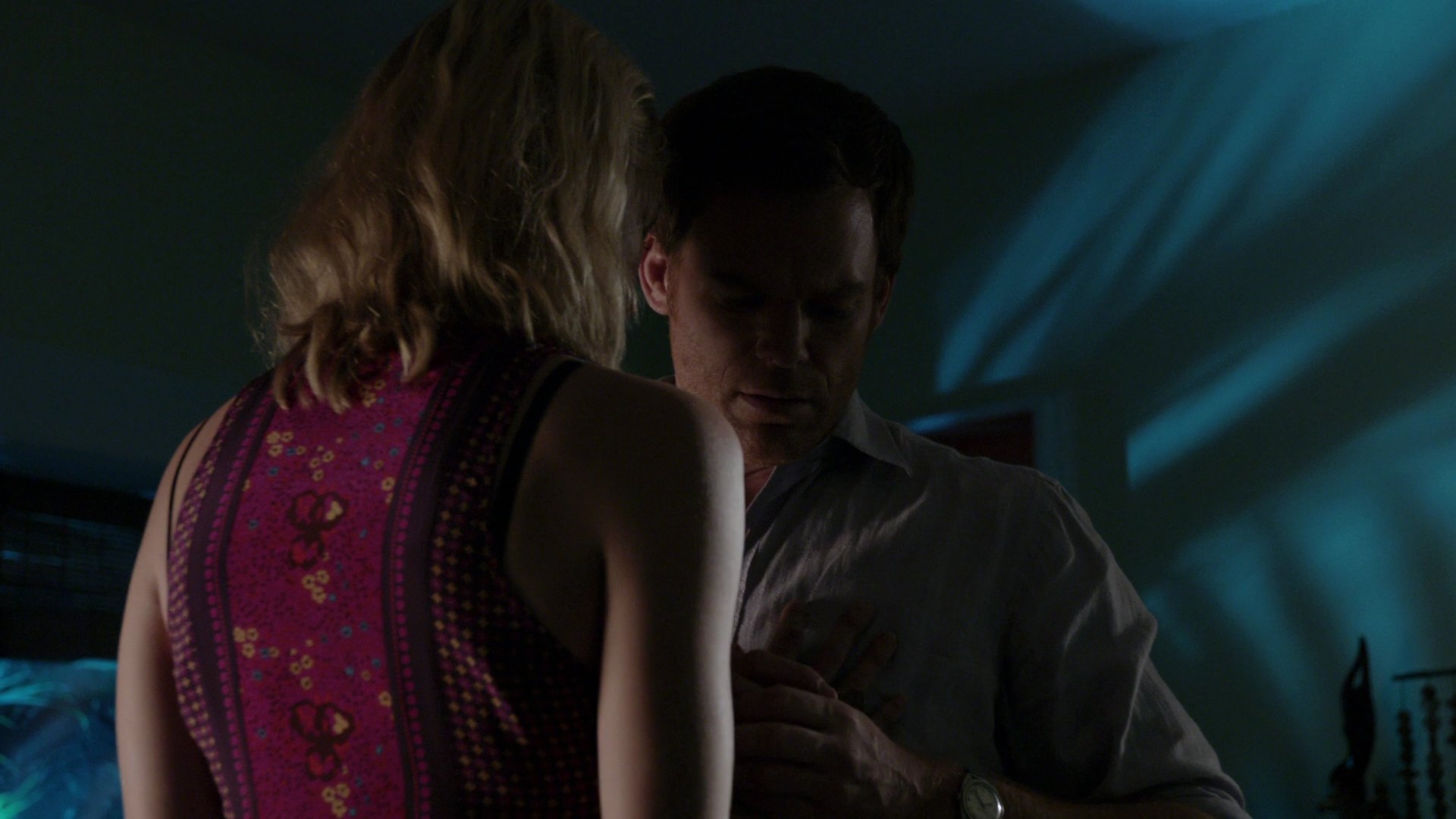 Dexter_7x07_Chemistry_0400.jpg