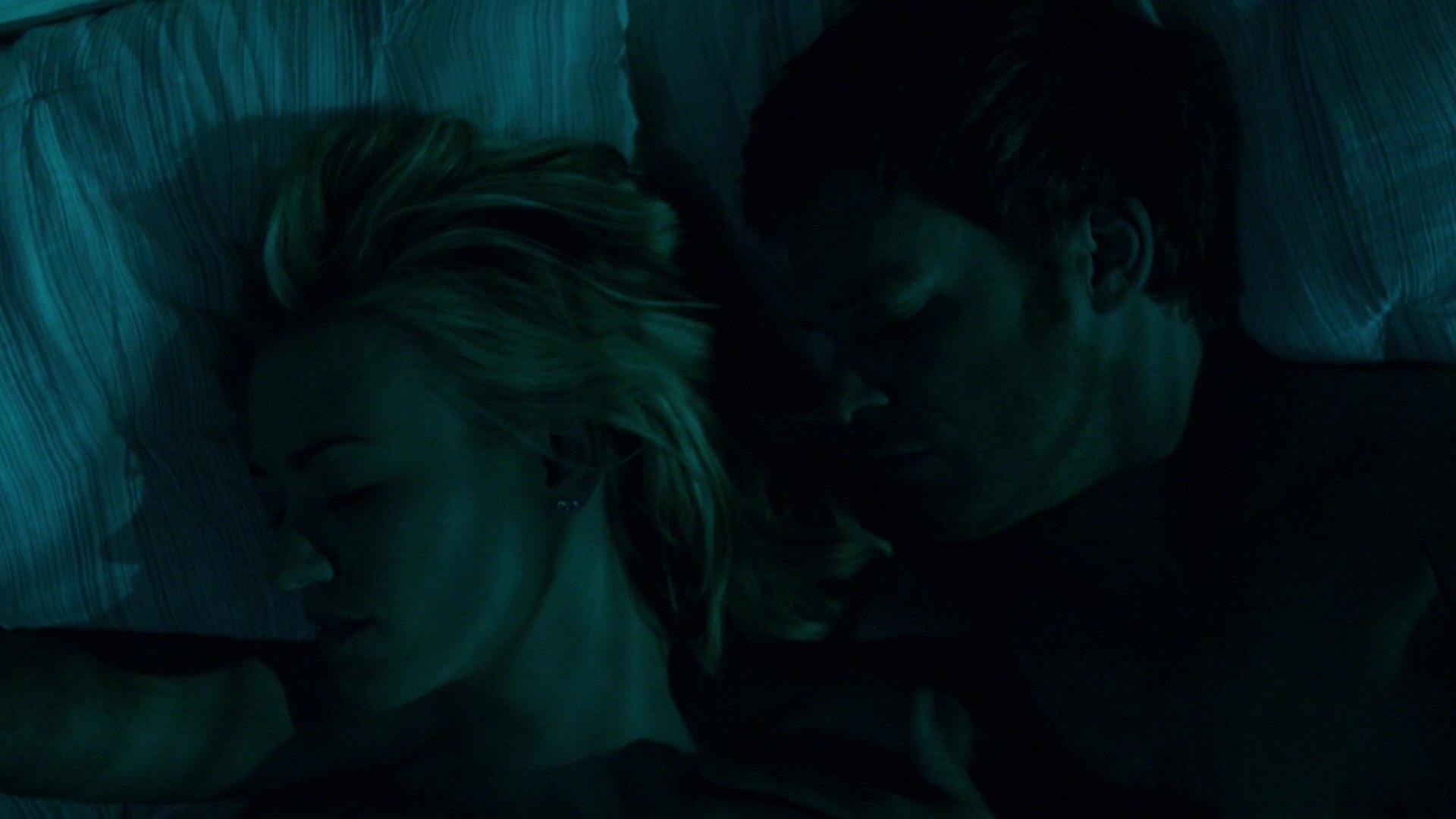 Dexter_7x07_Chemistry_0412.jpg