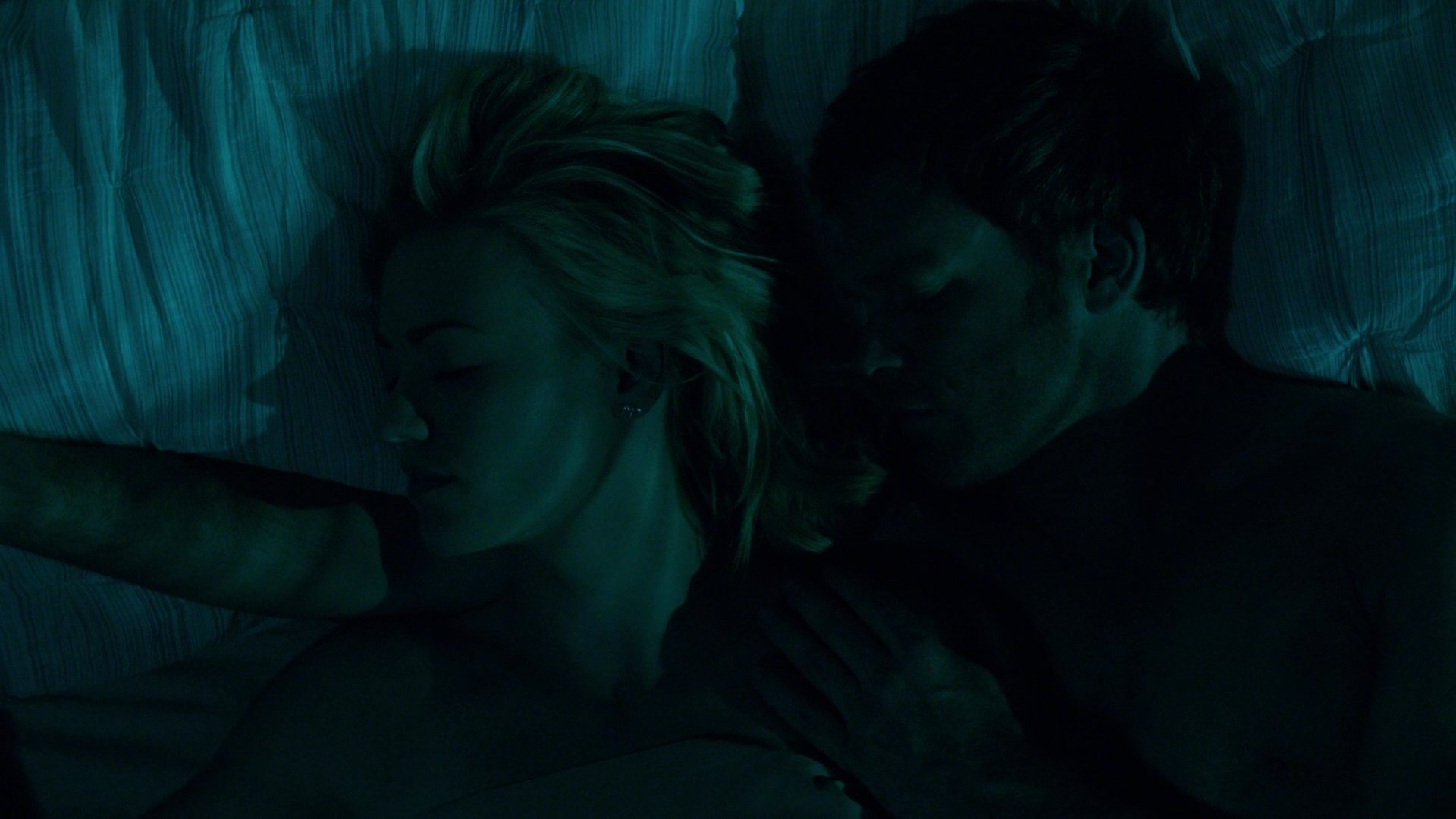 Dexter_7x07_Chemistry_0413.jpg Dexter_7x07_Chemistry_0413.jpg