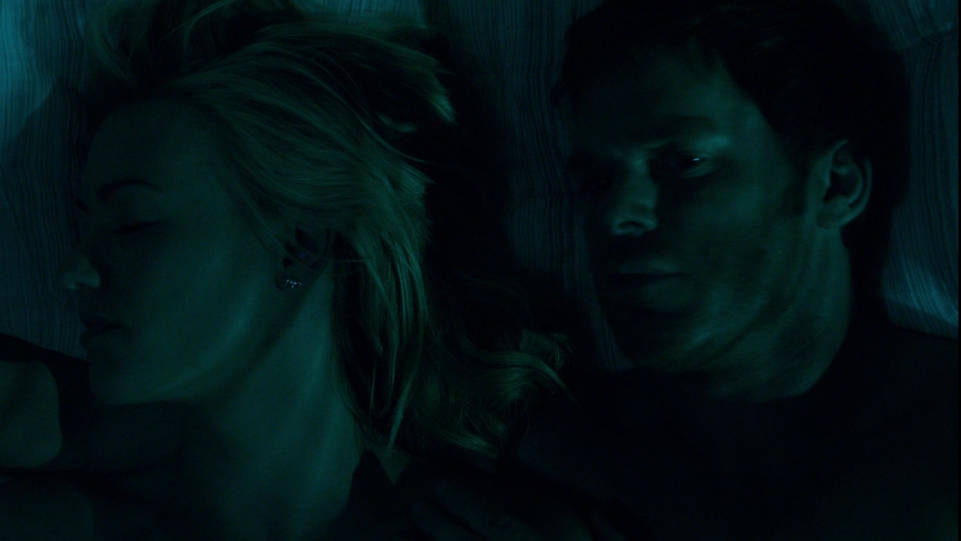 Dexter_7x07_Chemistry_0416.jpg