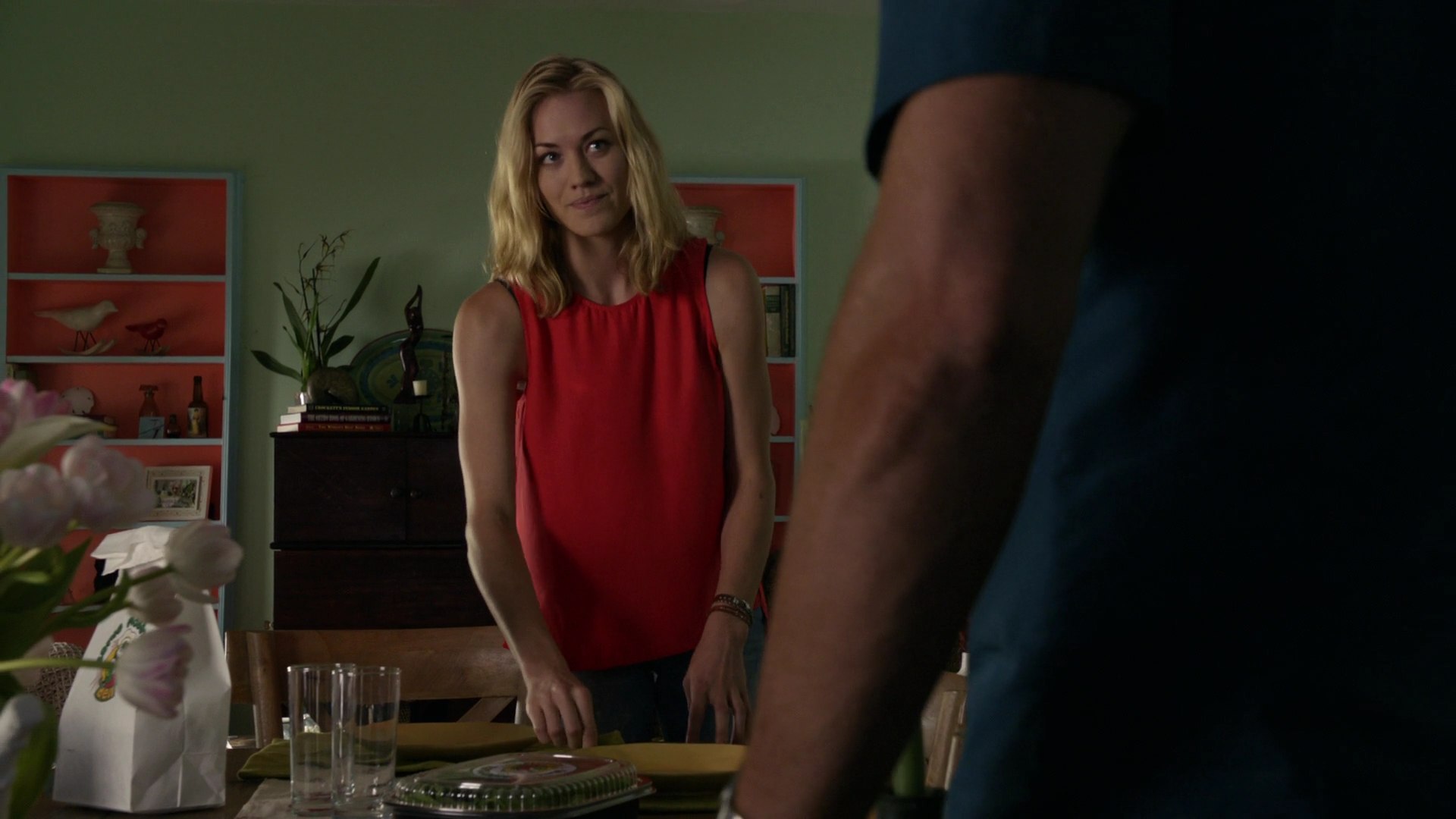 Dexter_7x10_TheDarkWhatever_0021.jpg