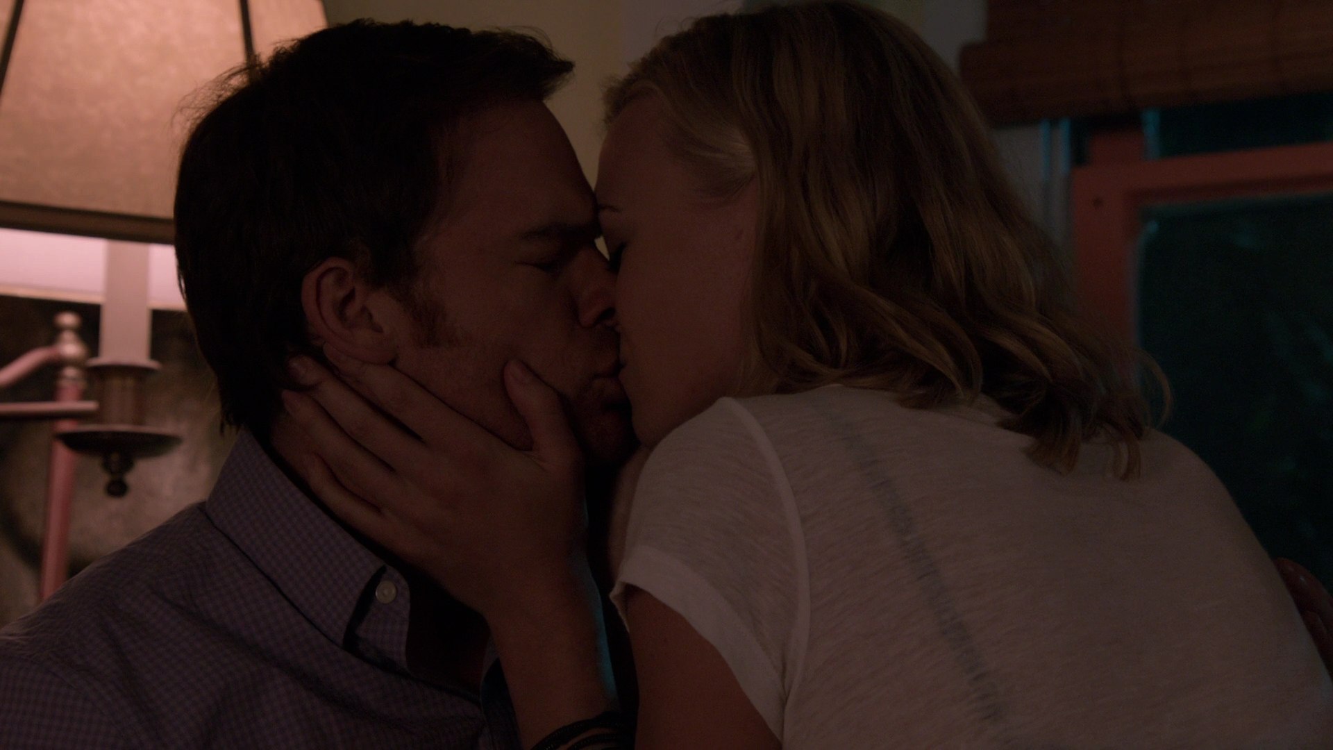 Dexter_7x10_TheDarkWhatever_0442.jpg