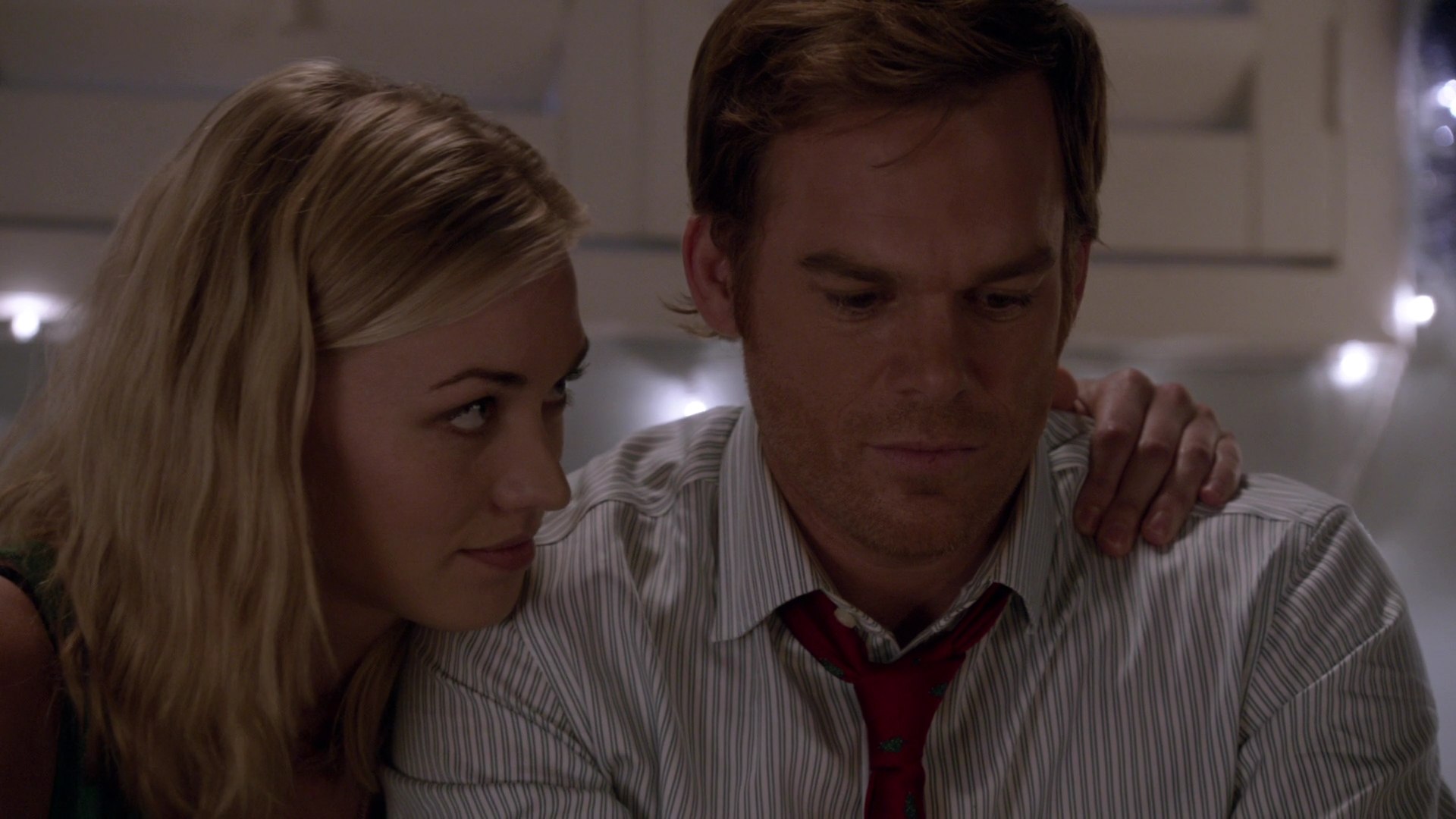 Dexter_7x11_DoYouSeeWhatISee_0205.jpg