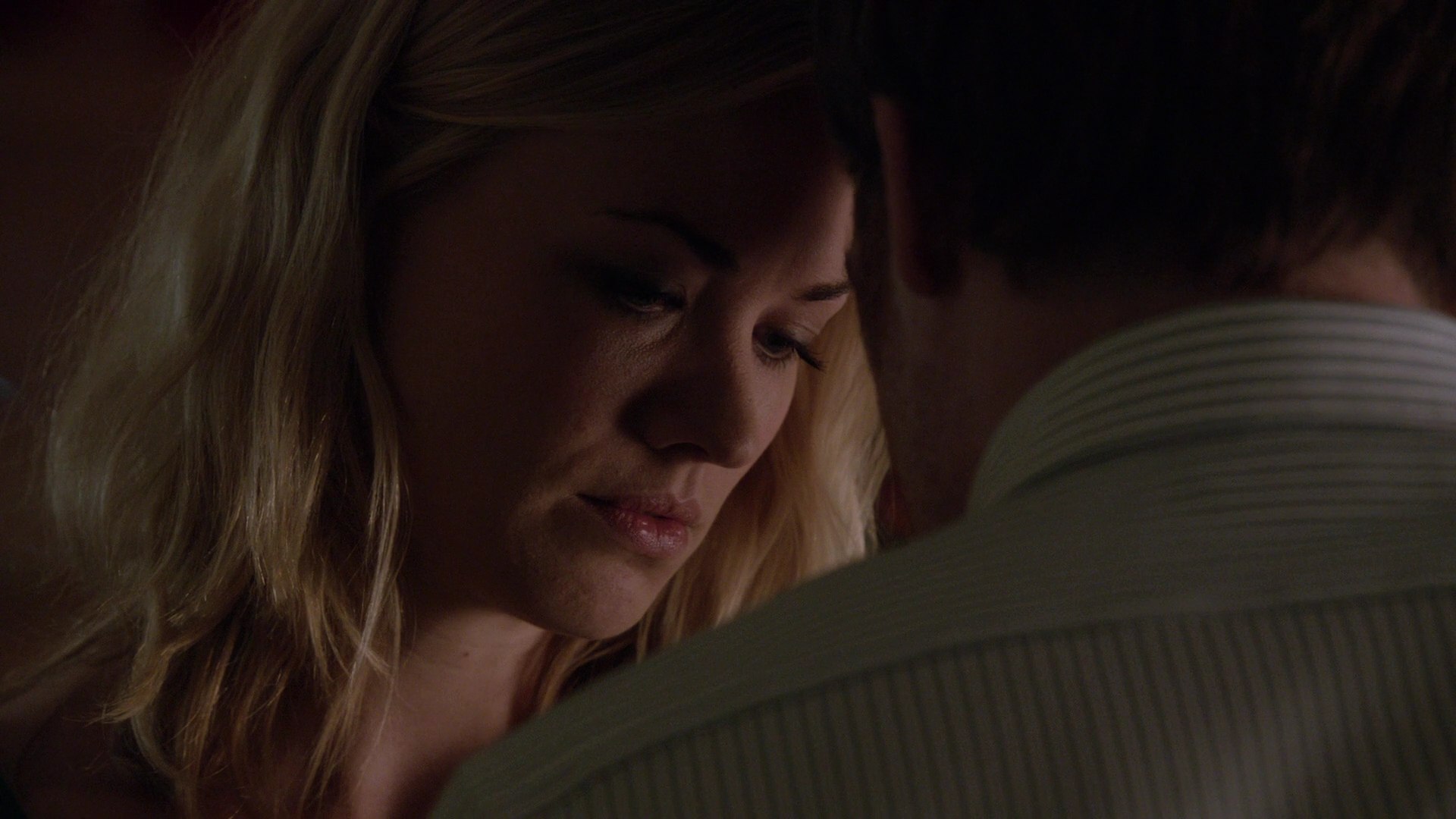 Dexter_7x11_DoYouSeeWhatISee_0243.jpg