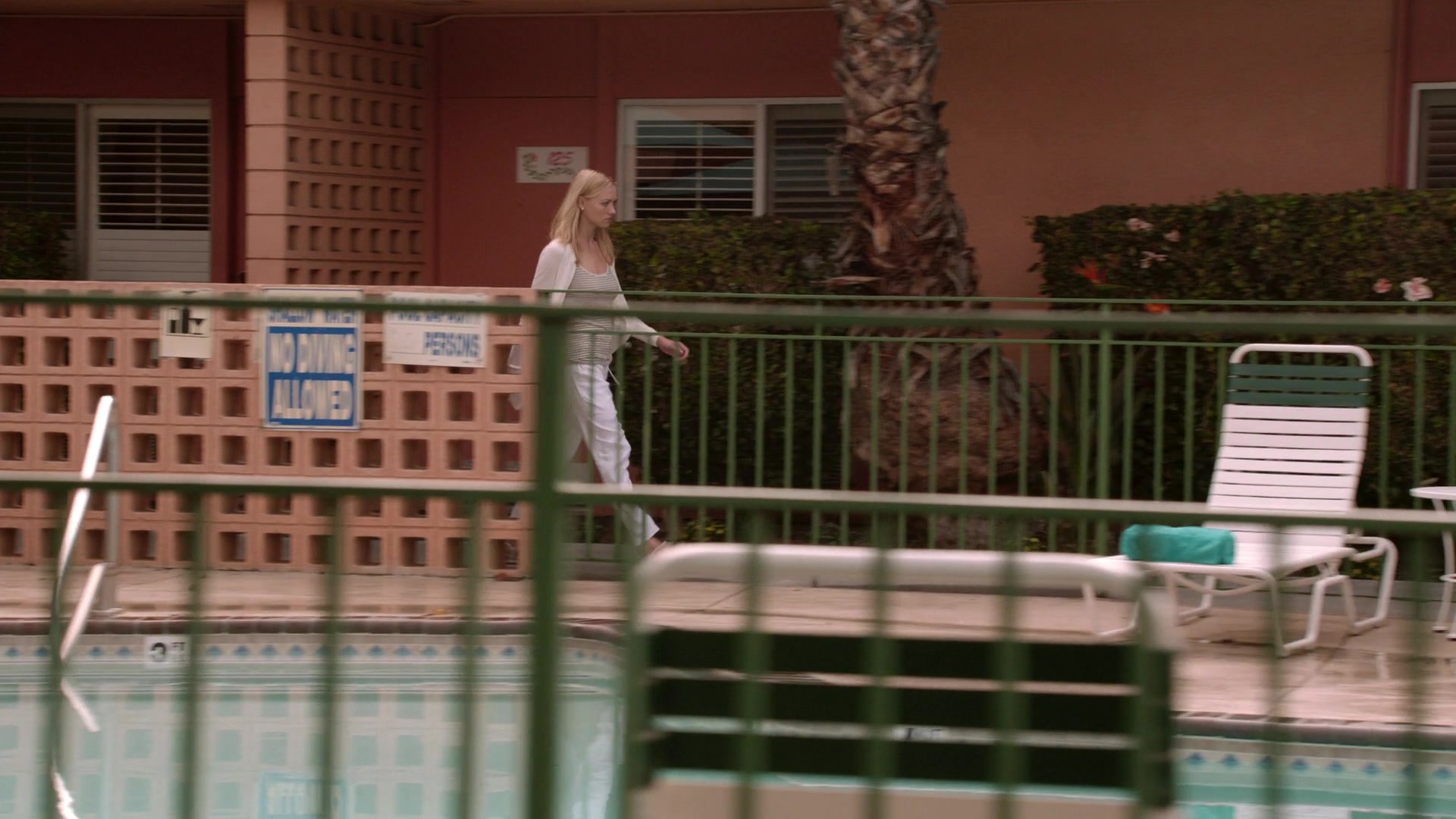 Dexter_8x08_AreWeThereYet_0177.jpg