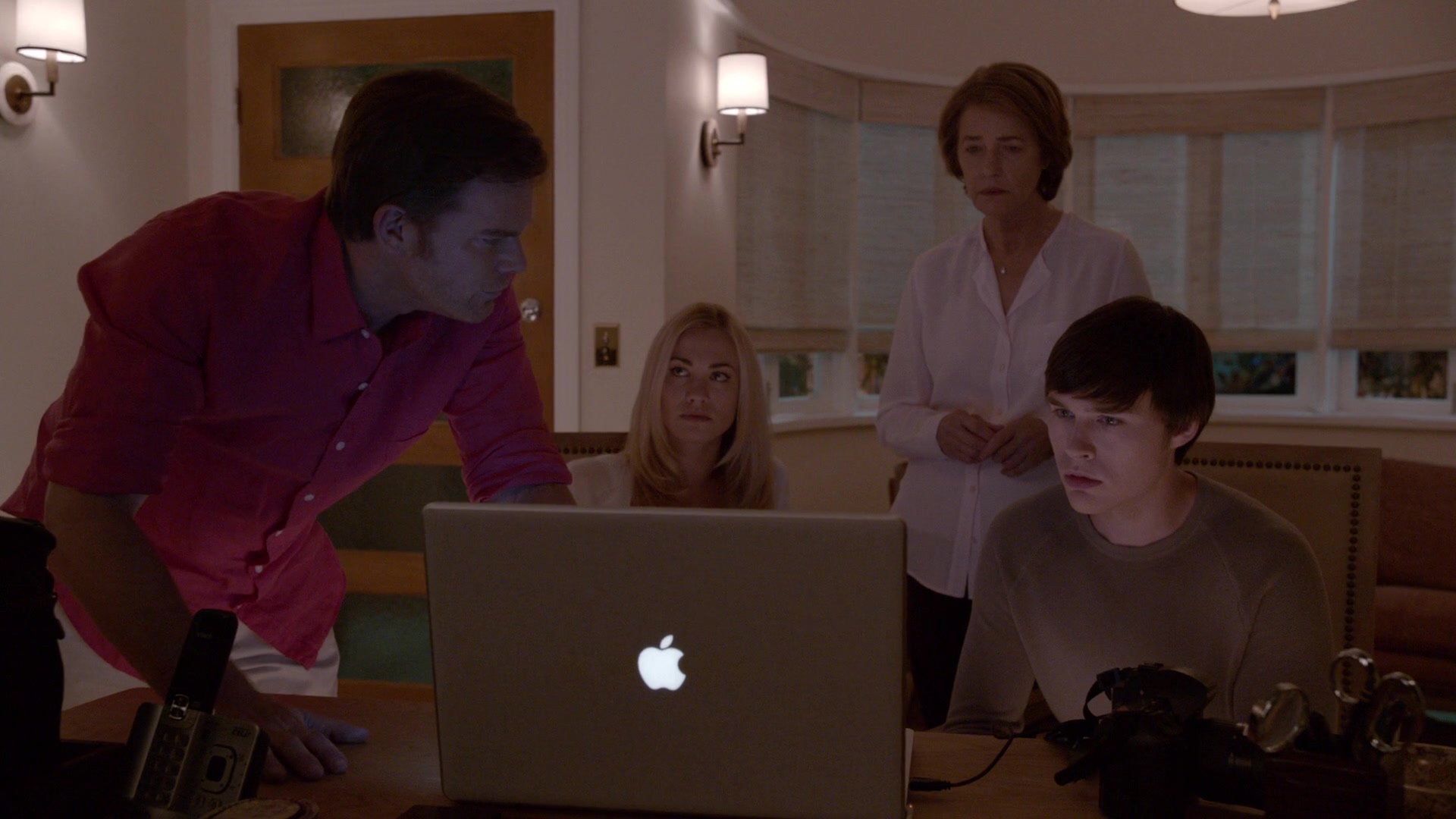 Dexter_8x08_AreWeThereYet_0273.jpg Dexter_8x08_AreWeThereYet_0273.jpg