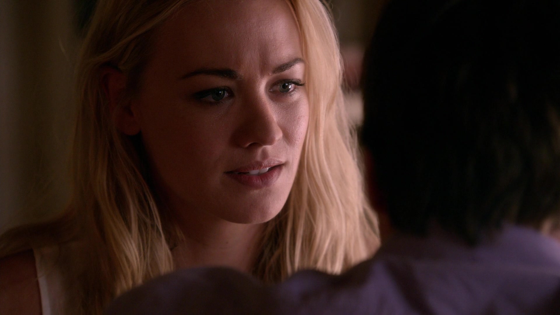 Dexter_8x09_MakeYourOwnKindofMusic_0128.jpg Dexter_8x09_MakeYourOwnKindofMusic_0128.jpg